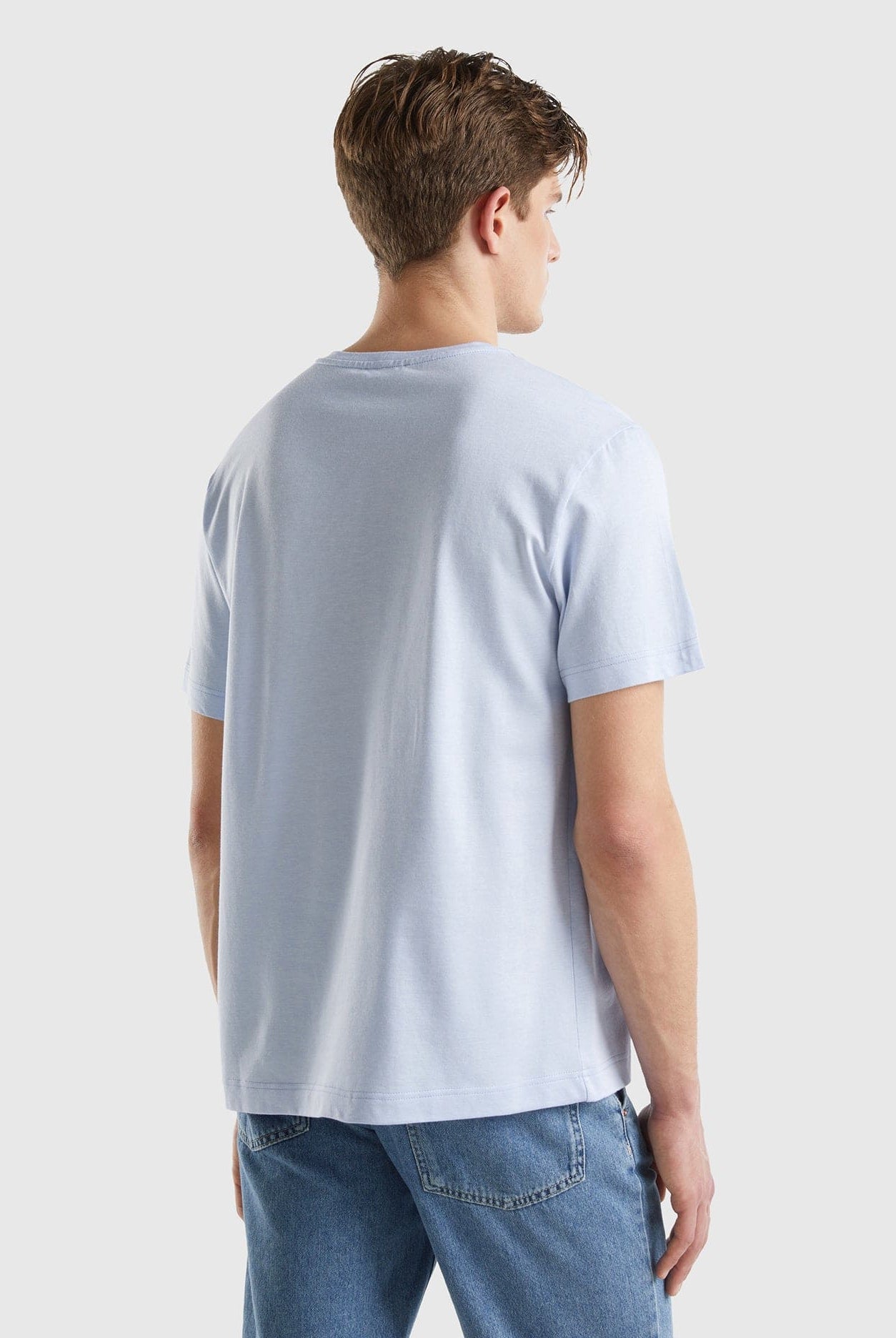 يونايتد كولورز اوف بينيتون تي شيرت برقبة دائرية مطرز بشعار قطن 100%