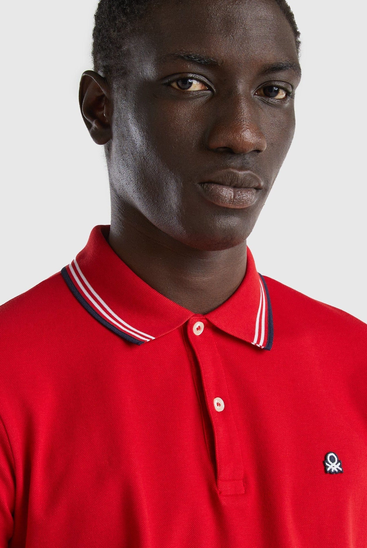 يونايتد كولورز اوف بينيتون تيشيرت بولو شبابي قطن مطاطي بأكمام قصيرة