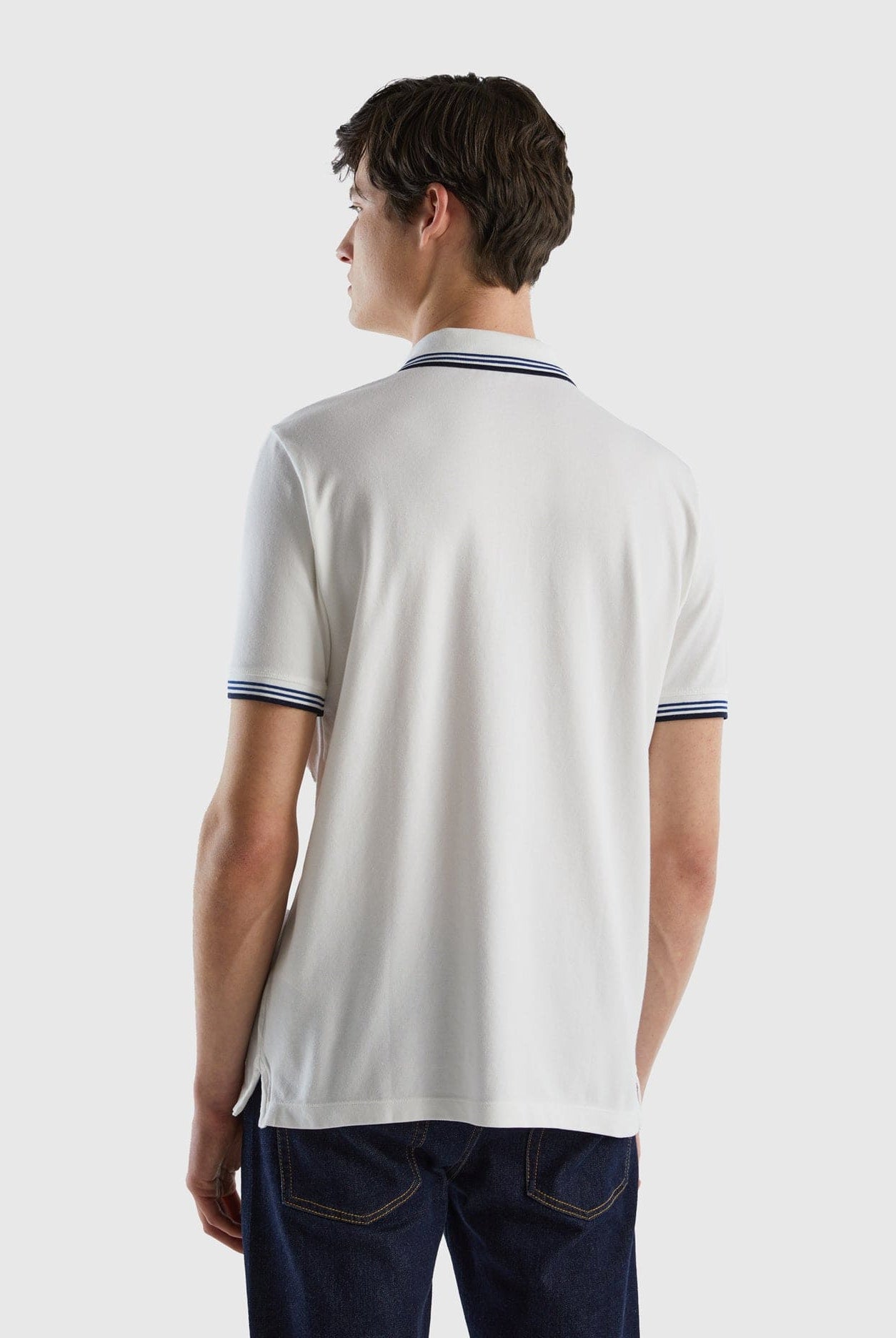 يونايتد كولورز اوف بينيتون تيشيرت بولو شبابي قطن مطاطي بأكمام قصيرة