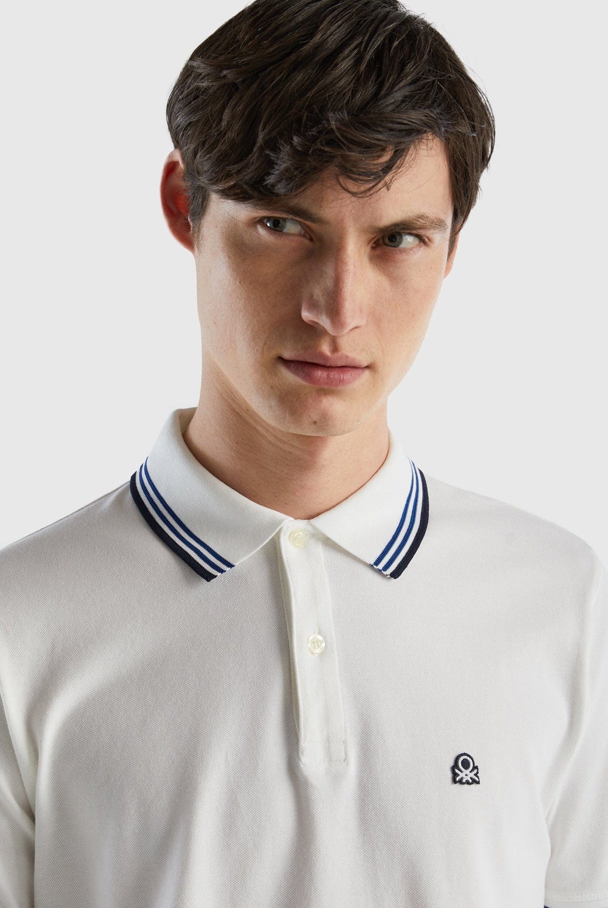 يونايتد كولورز اوف بينيتون تيشيرت بولو شبابي قطن مطاطي بأكمام قصيرة