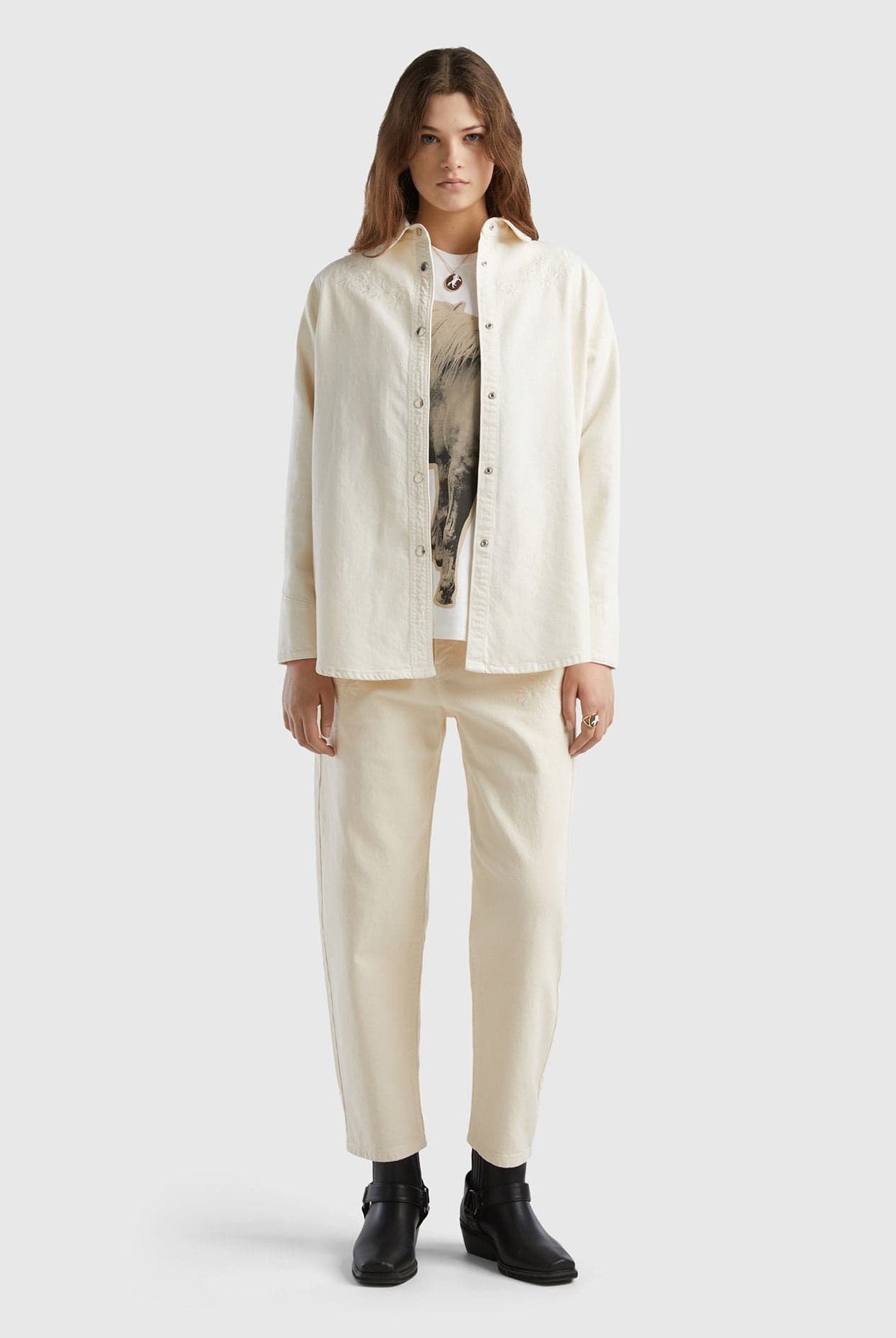 يونايتد كولورز اوف بينيتون بنطلون نسائي مزخرف بالزهور