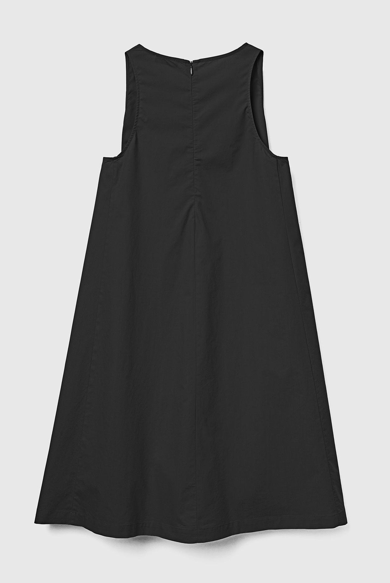 يونايتد كولورز اوف بينيتون فستان قصير بدون أكمام على شكل فخ