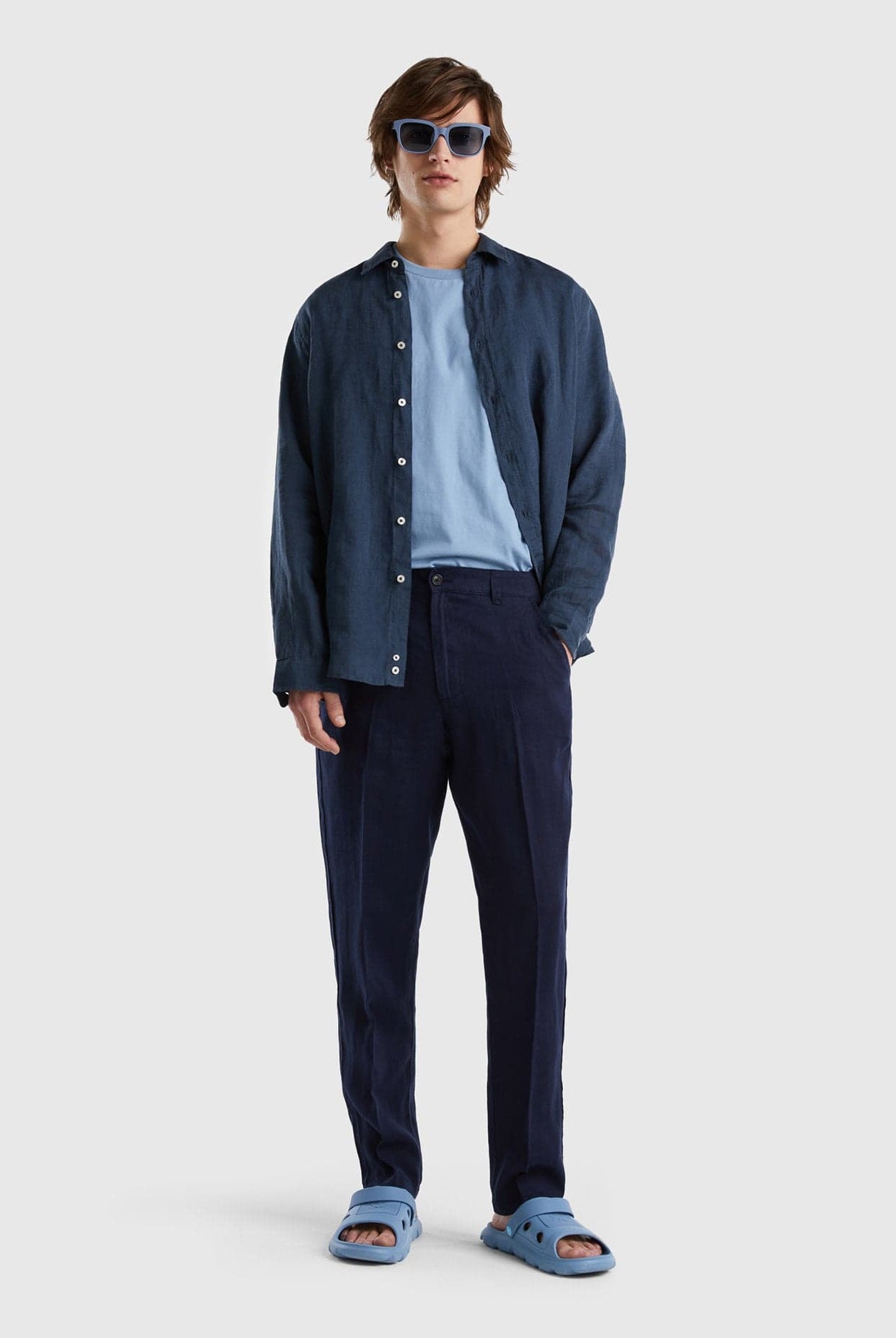 يونايتد كولورز اوف بينيتون سروال تشينو من الكتان الخالص رجالي