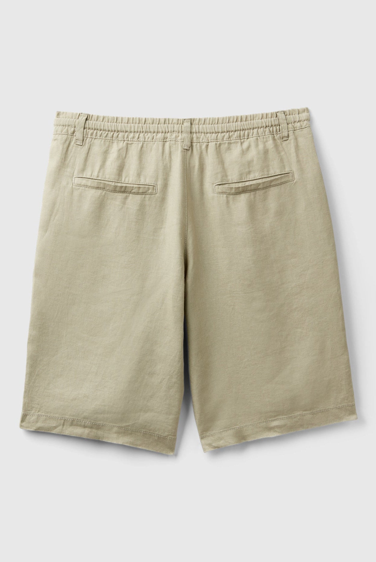 يونايتد كولورز اوف بينيتون برمودا من الكتان بنسبة 100% رجالي