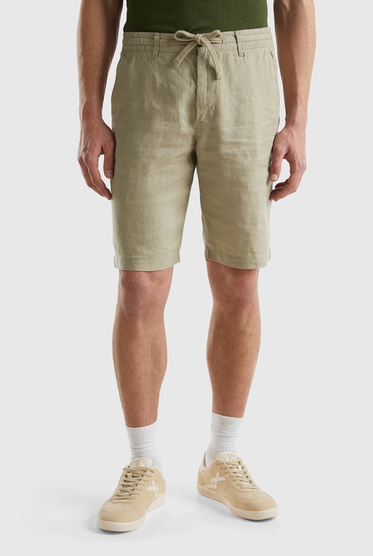 يونايتد كولورز اوف بينيتون برمودا من الكتان بنسبة 100% رجالي