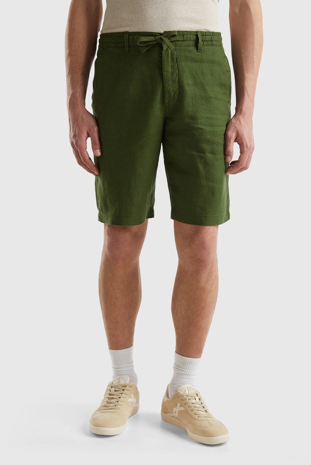 يونايتد كولورز اوف بينيتون برمودا من الكتان بنسبة 100% رجالي