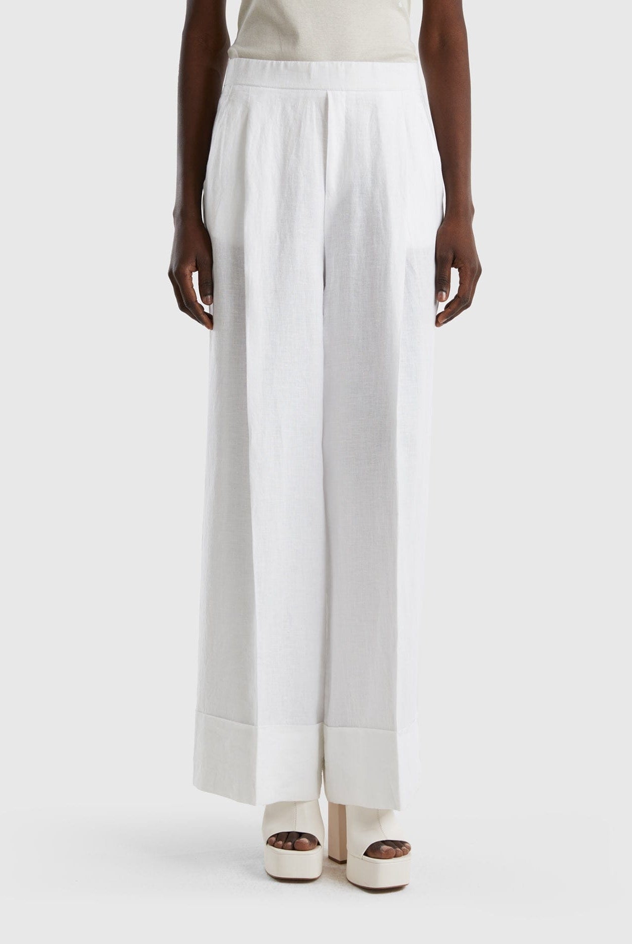 يونايتد كولورز اوف بينيتون بنطلون بالازو كتان خالص 100%