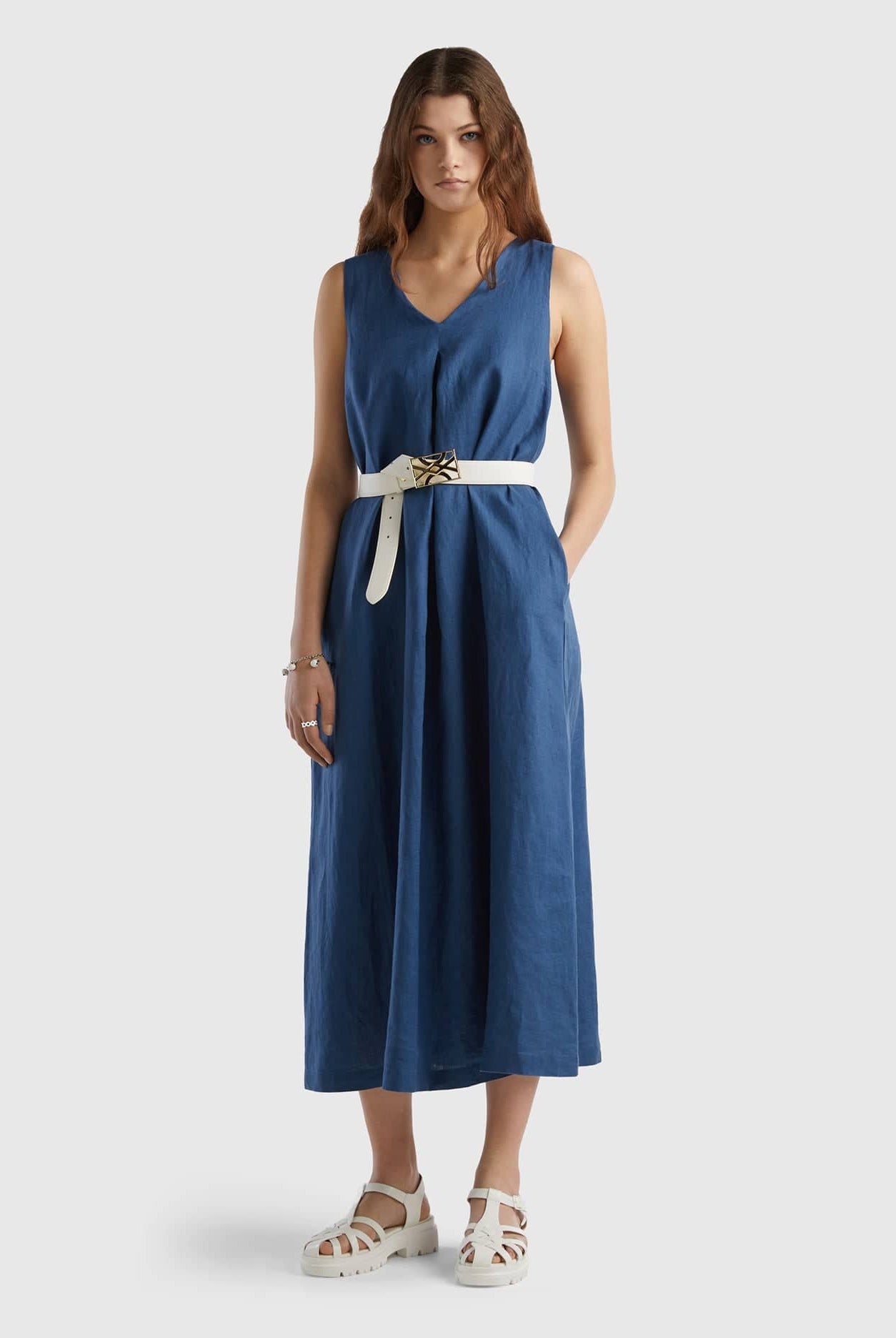 يونايتد كولورز اوف بينيتون فستان ميدي نسائي بدون اكمام