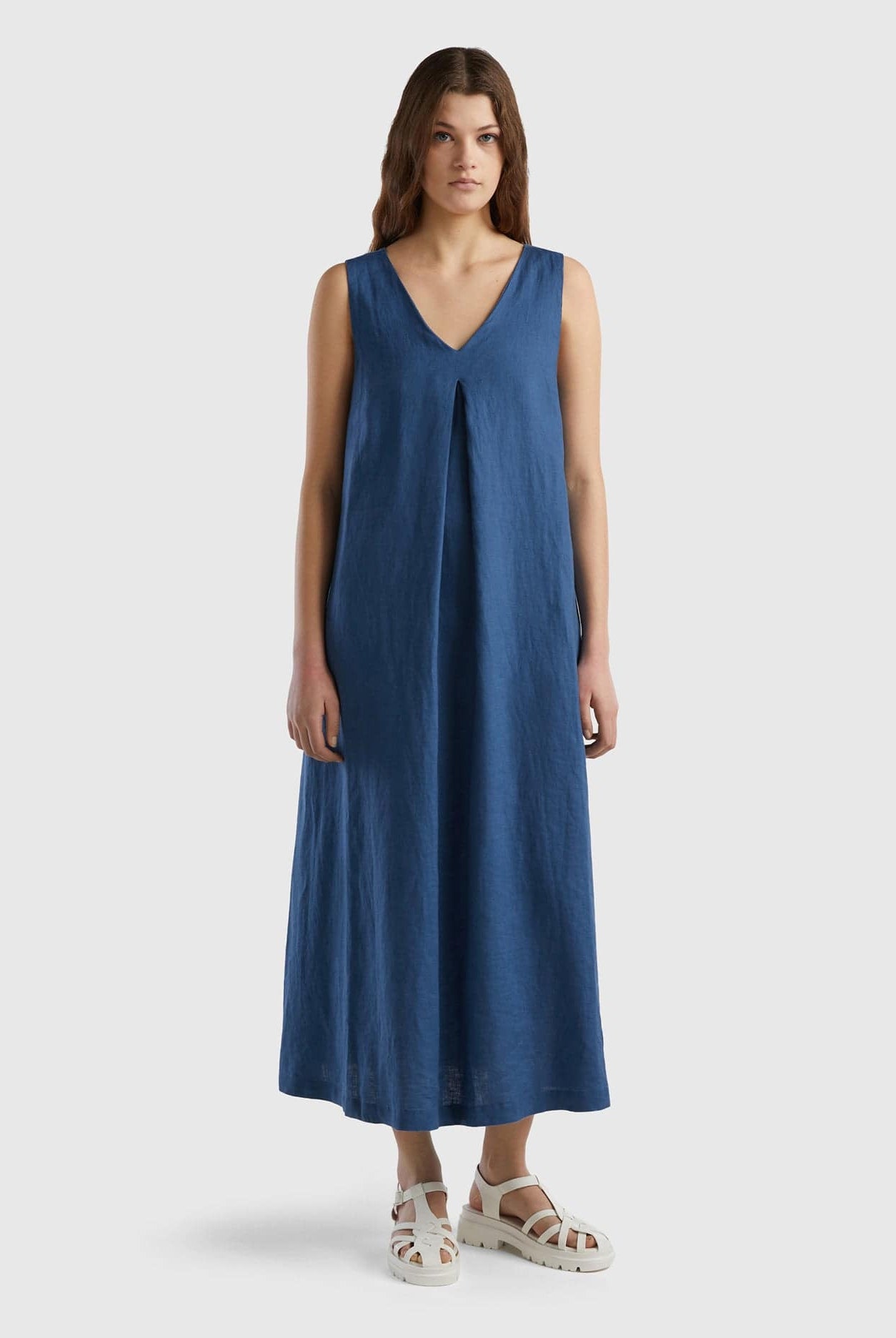 يونايتد كولورز اوف بينيتون فستان ميدي نسائي بدون اكمام