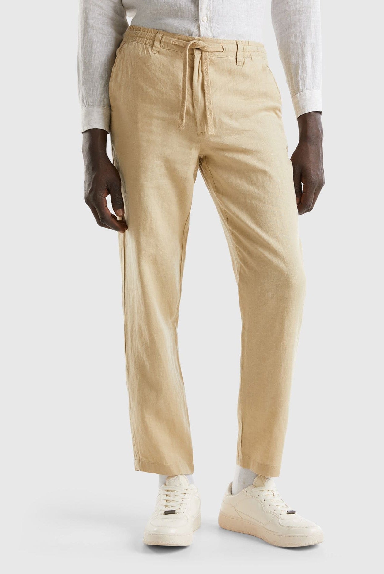 يونايتد كولورز اوف بينيتون بنطال كتان خالص برباط نسائي