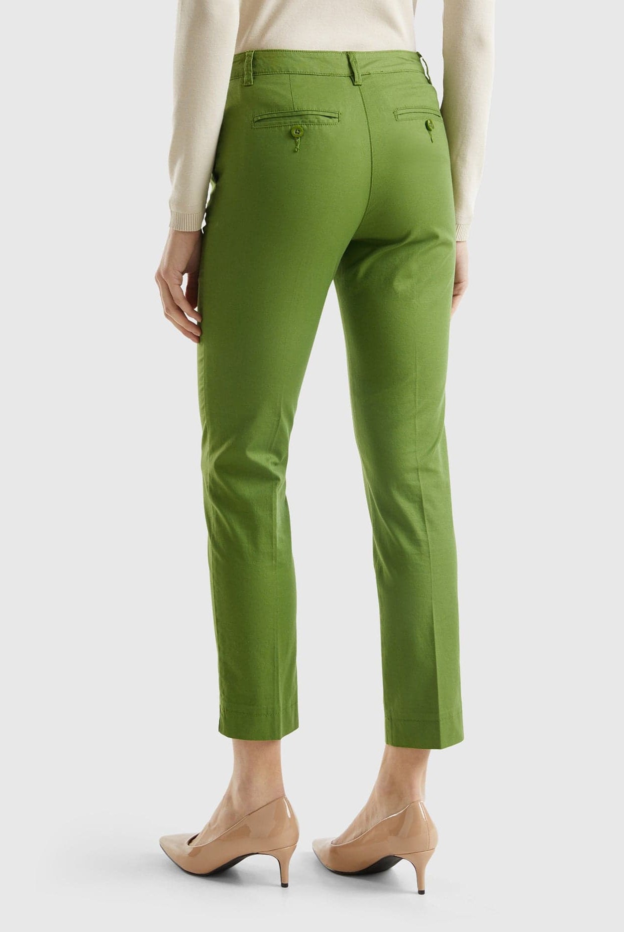 يونايتد كولورز اوف بينيتون بنطلون شينو قطن مطاطي سادة رجالي