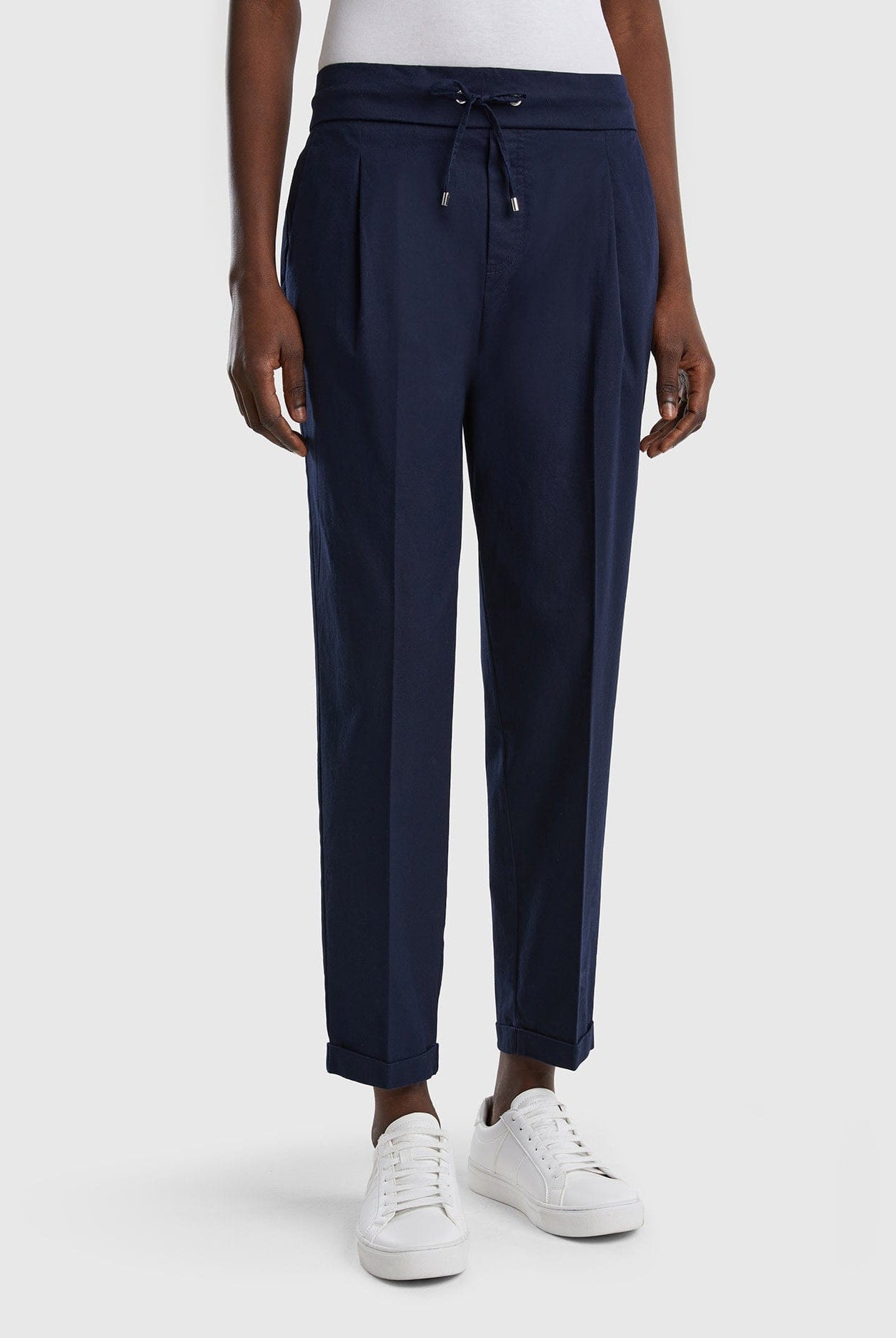 يونايتد كولورز اوف بينيتون بنطلون جوغر نسائي من القطن المطاطي وبرباط عالخصر