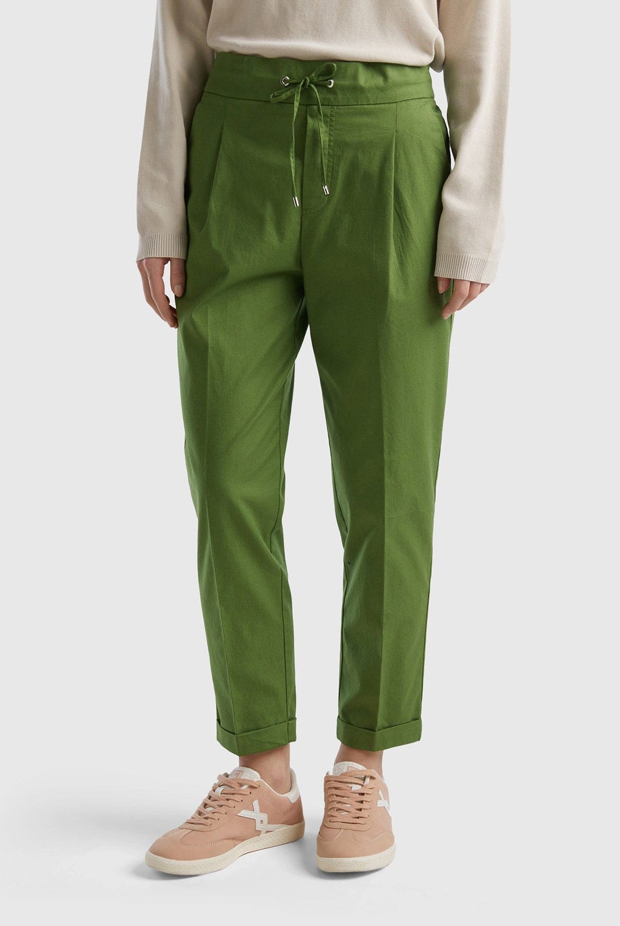 يونايتد كولورز اوف بينيتون بنطلون جوغر نسائي من القطن المطاطي وبرباط عالخصر