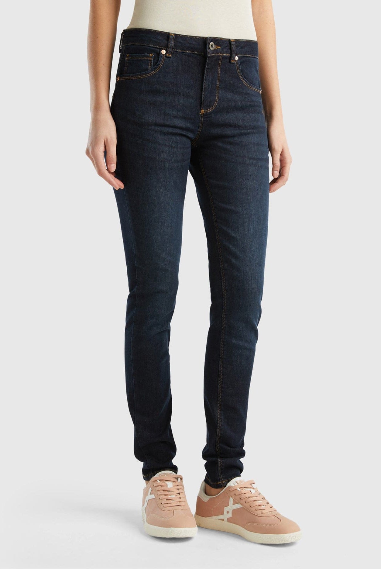 يونايتد كولورز اوف بينيتون جينز سكيني مشدود