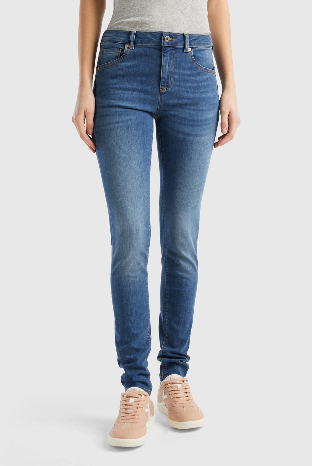 يونايتد كولورز اوف بينيتون جينز سكيني مشدود