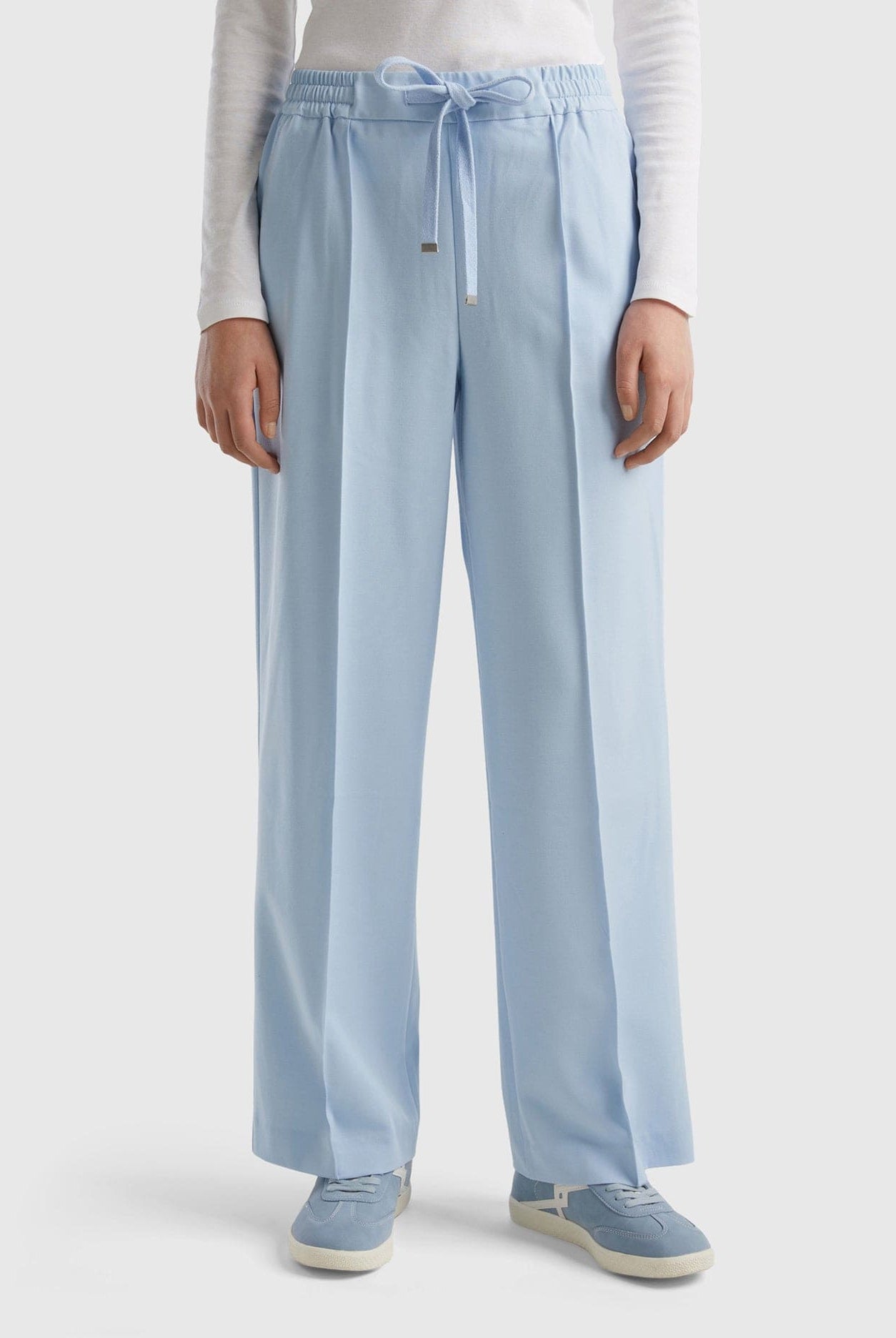 يونايتد كولورز اوف بينيتون بنطلون نسائي واسع بخطوط عالاجناب وبرباط