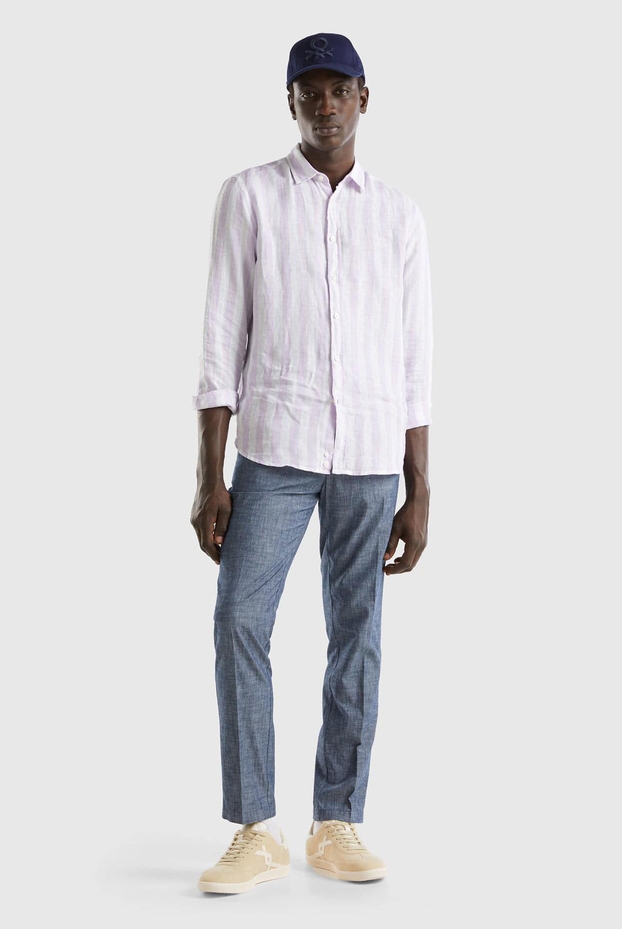 يونايتد كولورز اوف بينيتون بنطلون قطن 100% بطيات أمامية و4 جيوب بفتحات للحزام للرجال