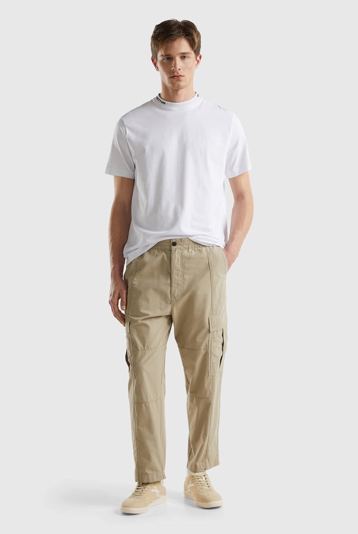 يونايتد كولورز اوف بينيتون بنطلون كارجو بخصر برباط وجيب كبير قطن 100%