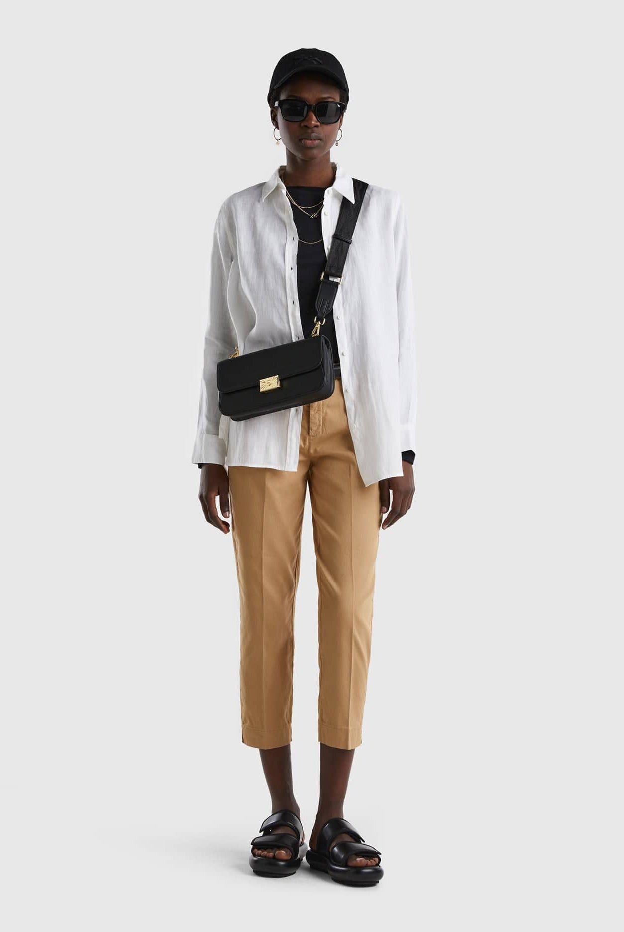 يونايتد كولورز اوف بينيتون قميص طويل من الكتان الخالص