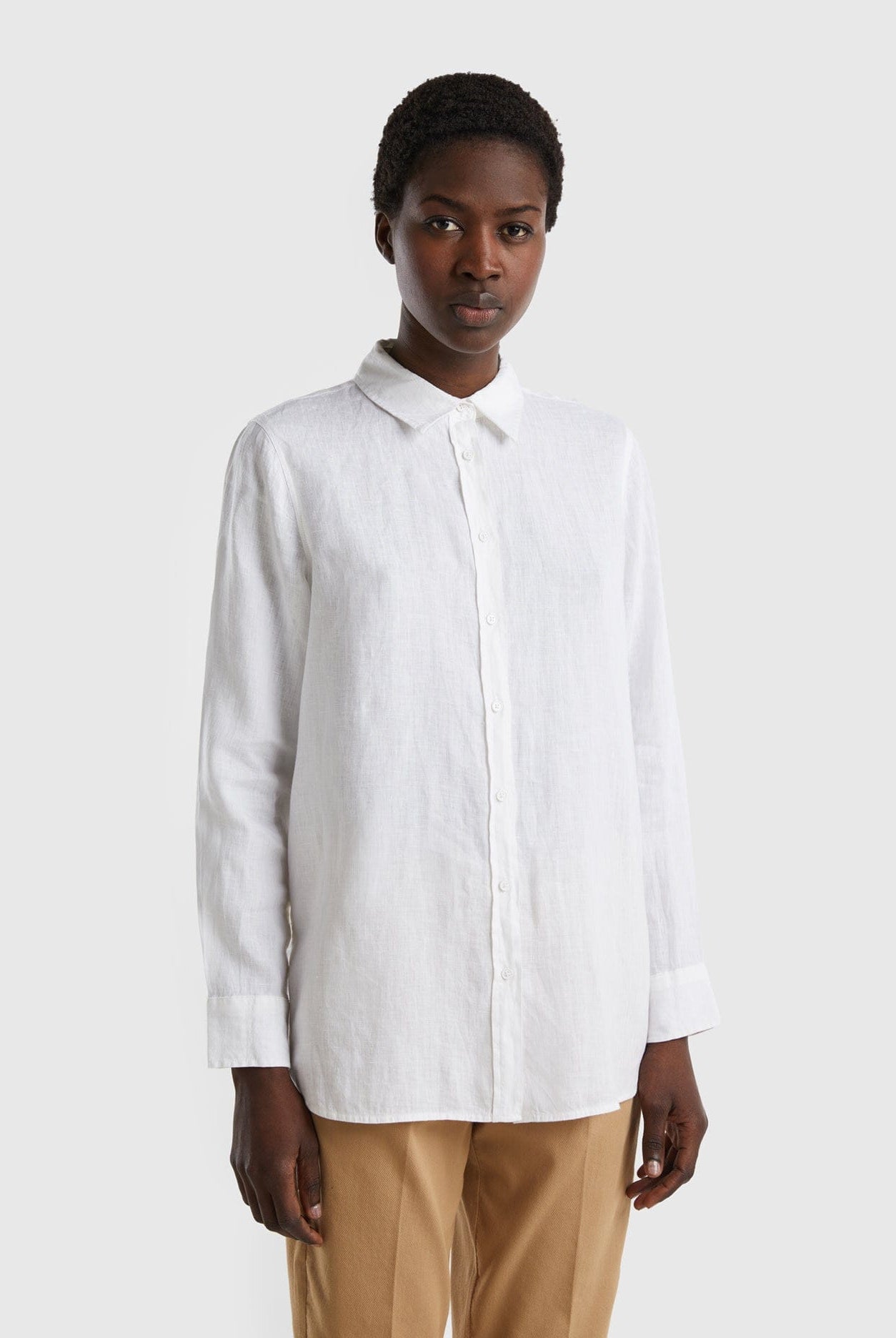 يونايتد كولورز اوف بينيتون قميص طويل من الكتان الخالص