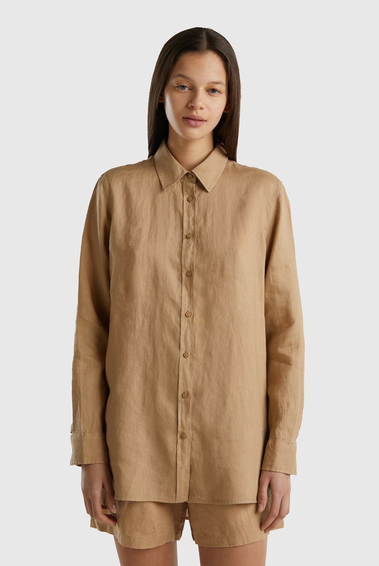 يونايتد كولورز اوف بينيتون قميص طويل من الكتان الخالص