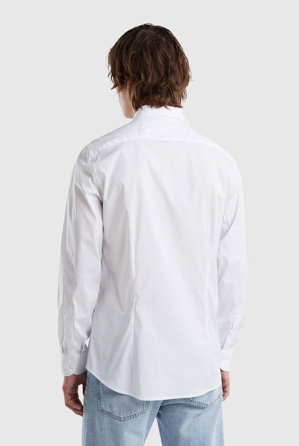 يونايتد كولورز اوف بينيتون قميص شبابي بقصة عادية