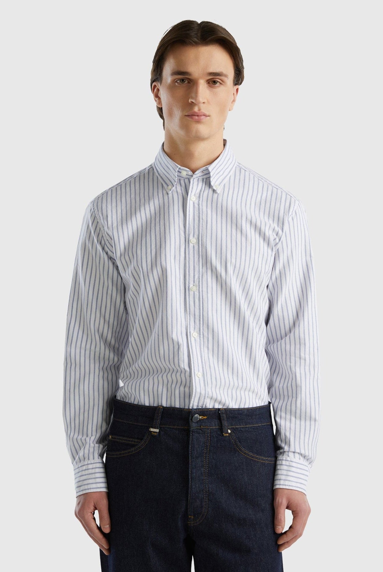 يونايتد كولورز اوف بينيتون قميص مخطط بالطول من القطن الخالص 100% رجالي