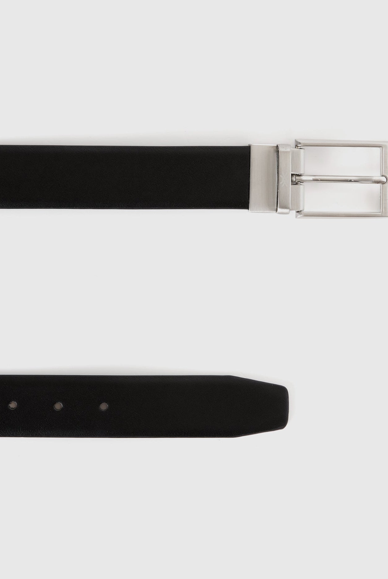 يونايتد كولورز اوف بينيتون حزام من الجلد الصناعي رجالي