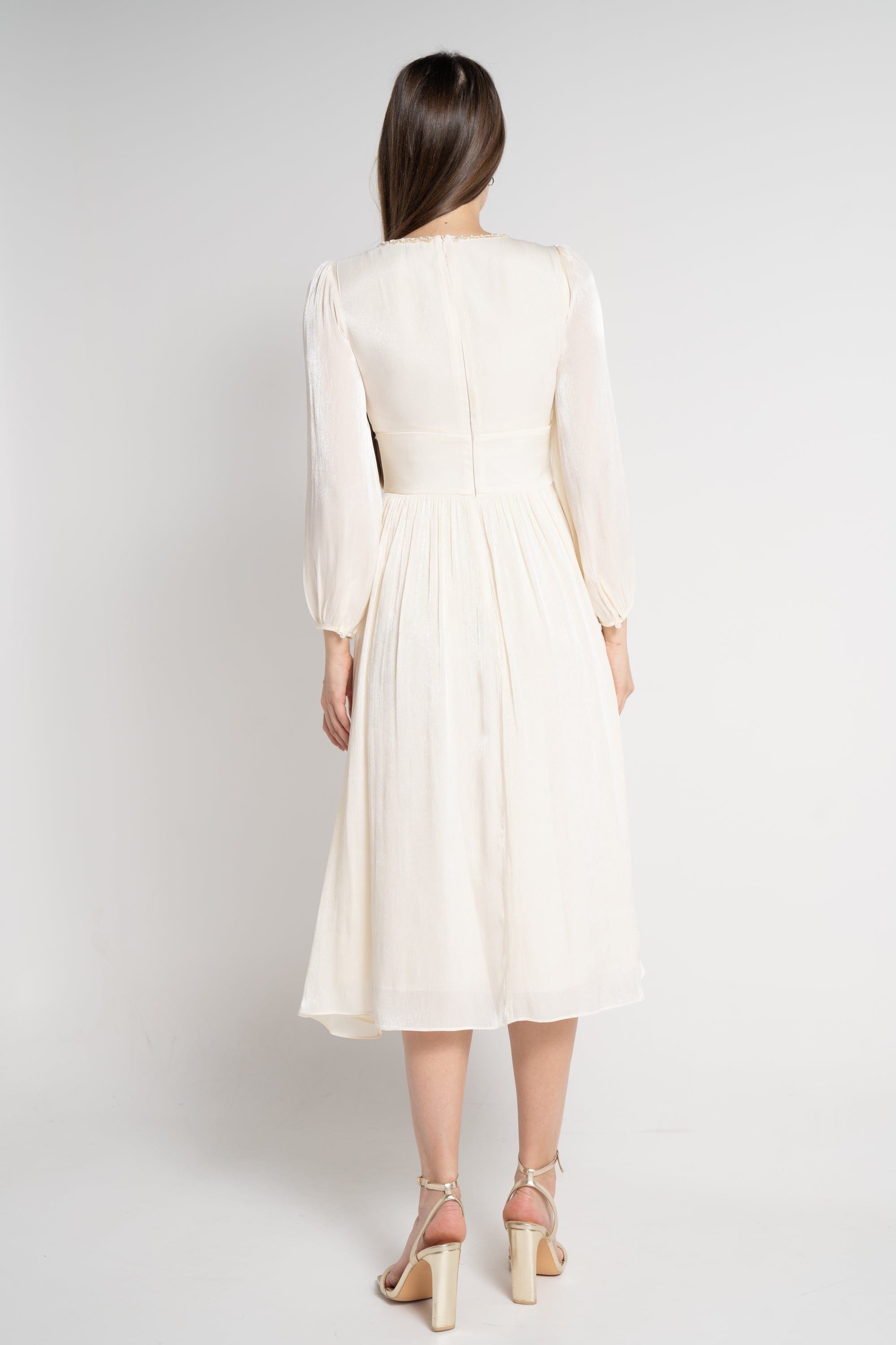 نتشي فستان ميدي بأكمام طويلة بستراس لامع نسائي