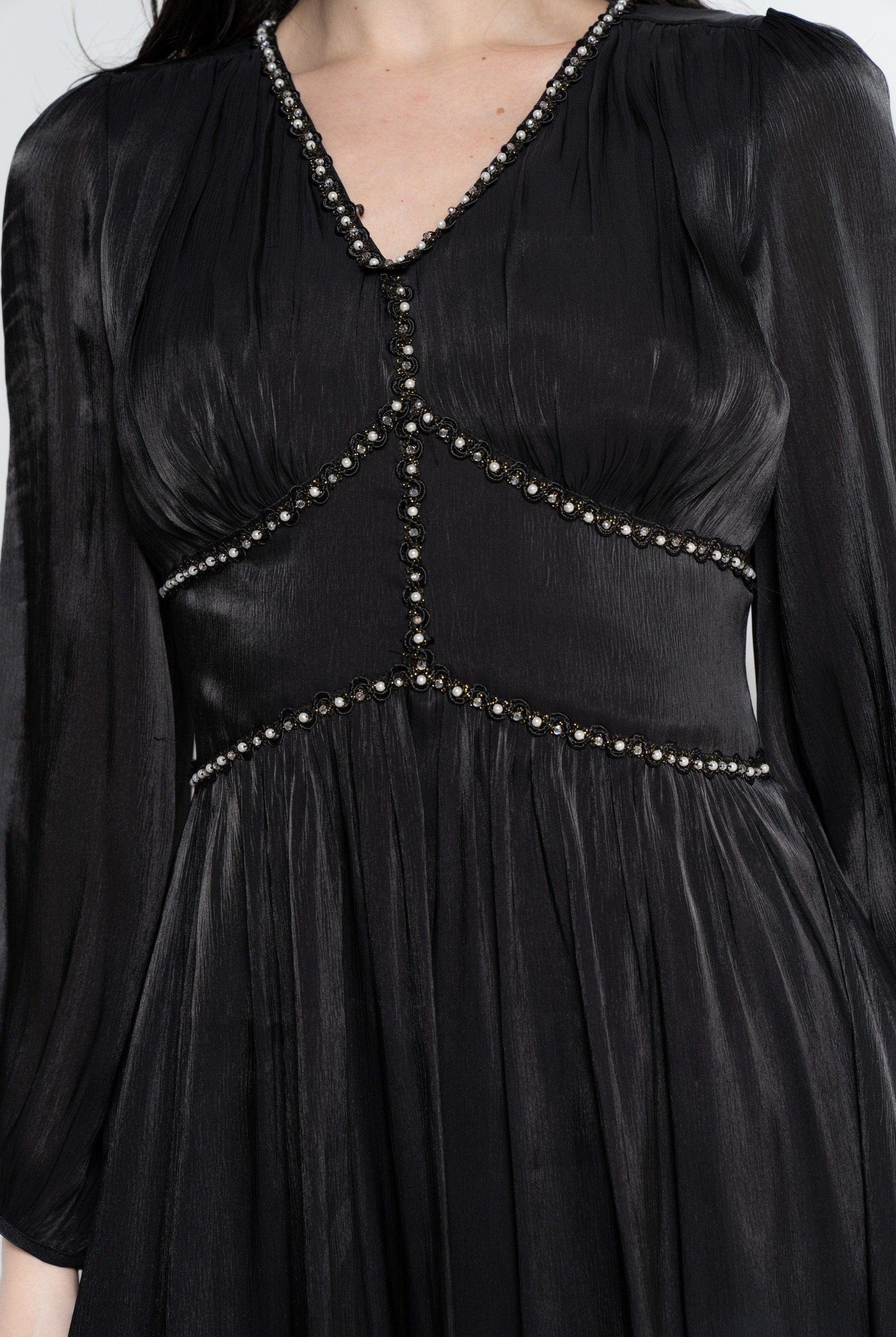 نتشي فستان ميدي بأكمام طويلة بستراس لامع نسائي