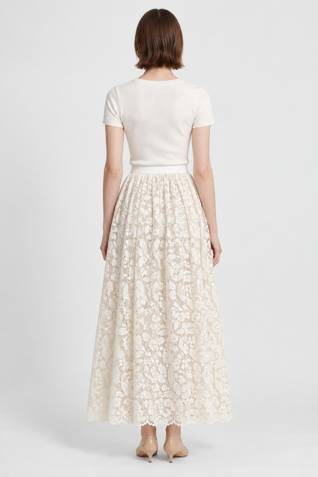 CH014-21Q203 white back - model Maria