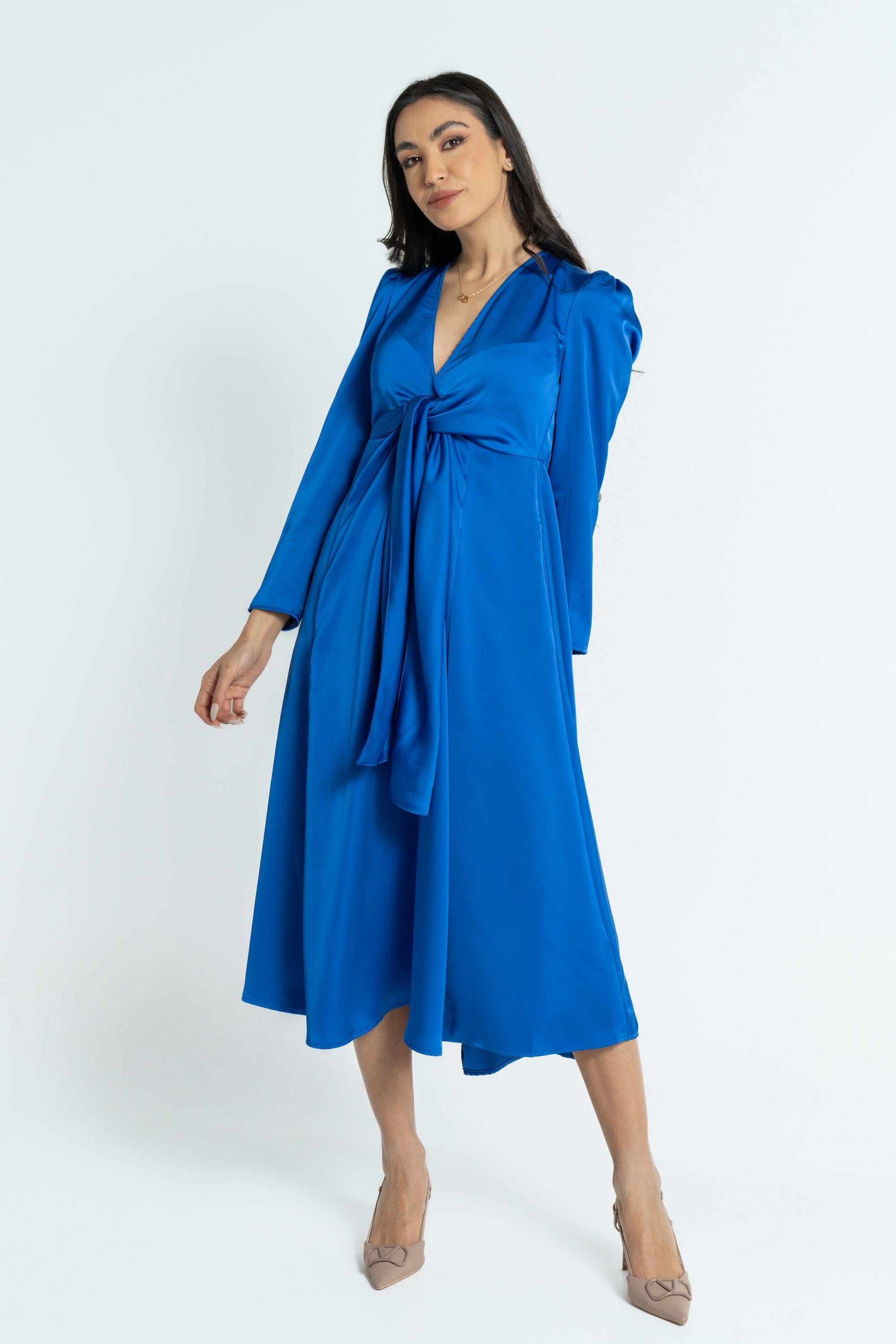 نتشي فستان ميدي بأكمام طويلة بربطة صدر نسائي