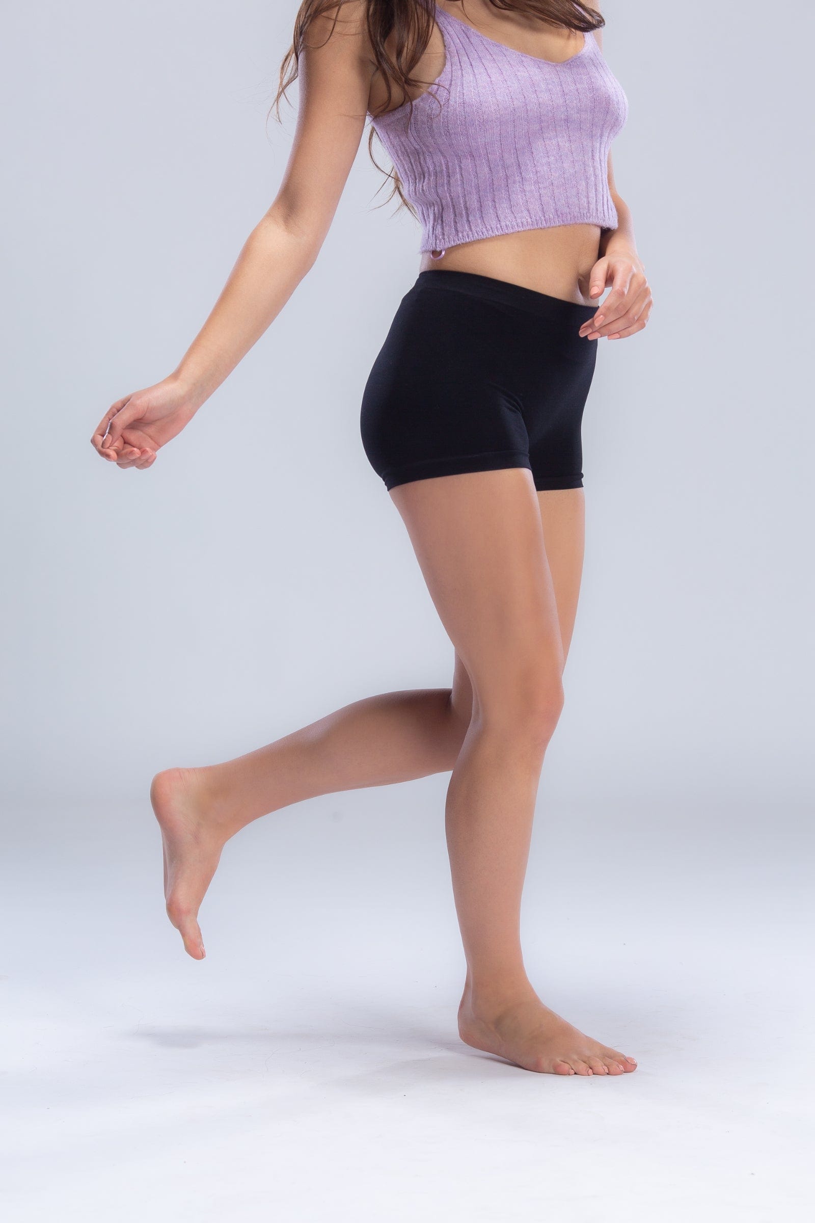 كارينا هوت شورت ميكروفايبر سادة