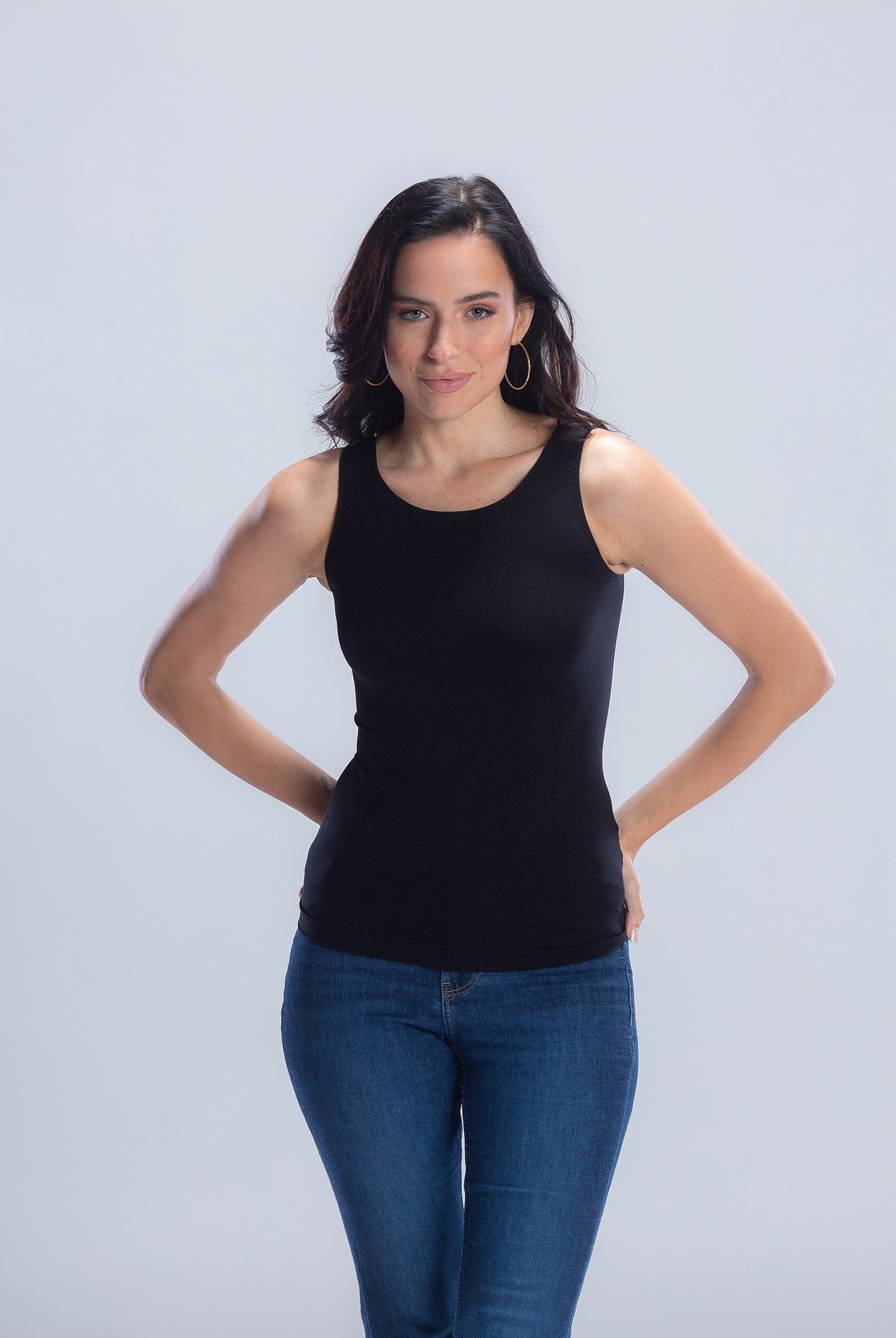 كارينا بلوزة سادة كت مايكروفايبر بياقة دائرية