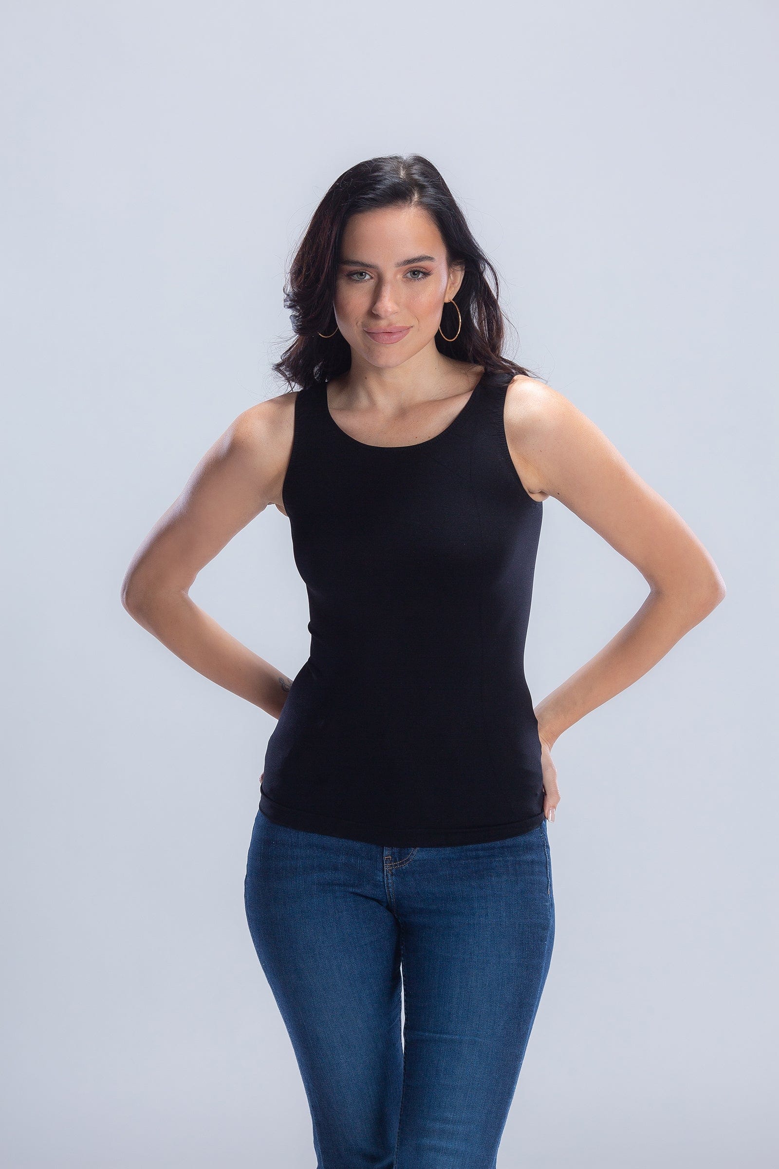 كارينا بلوزة سادة كت مايكروفايبر بياقة دائرية