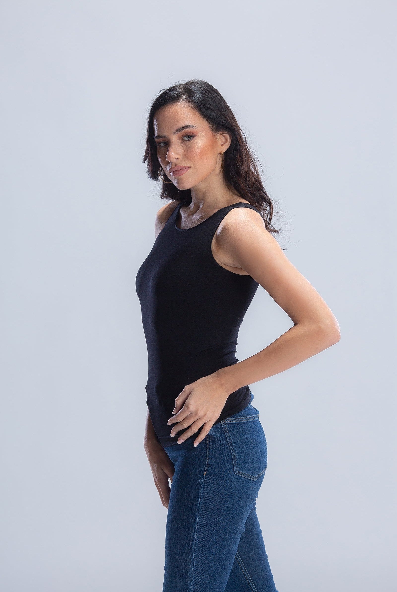 كارينا بلوزة سادة كت مايكروفايبر بياقة دائرية