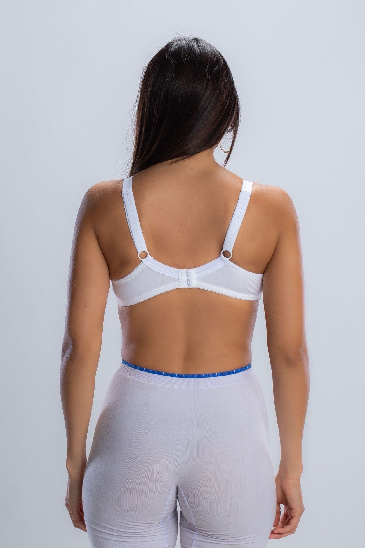 كارينا حمالة صدر غير مبطنة