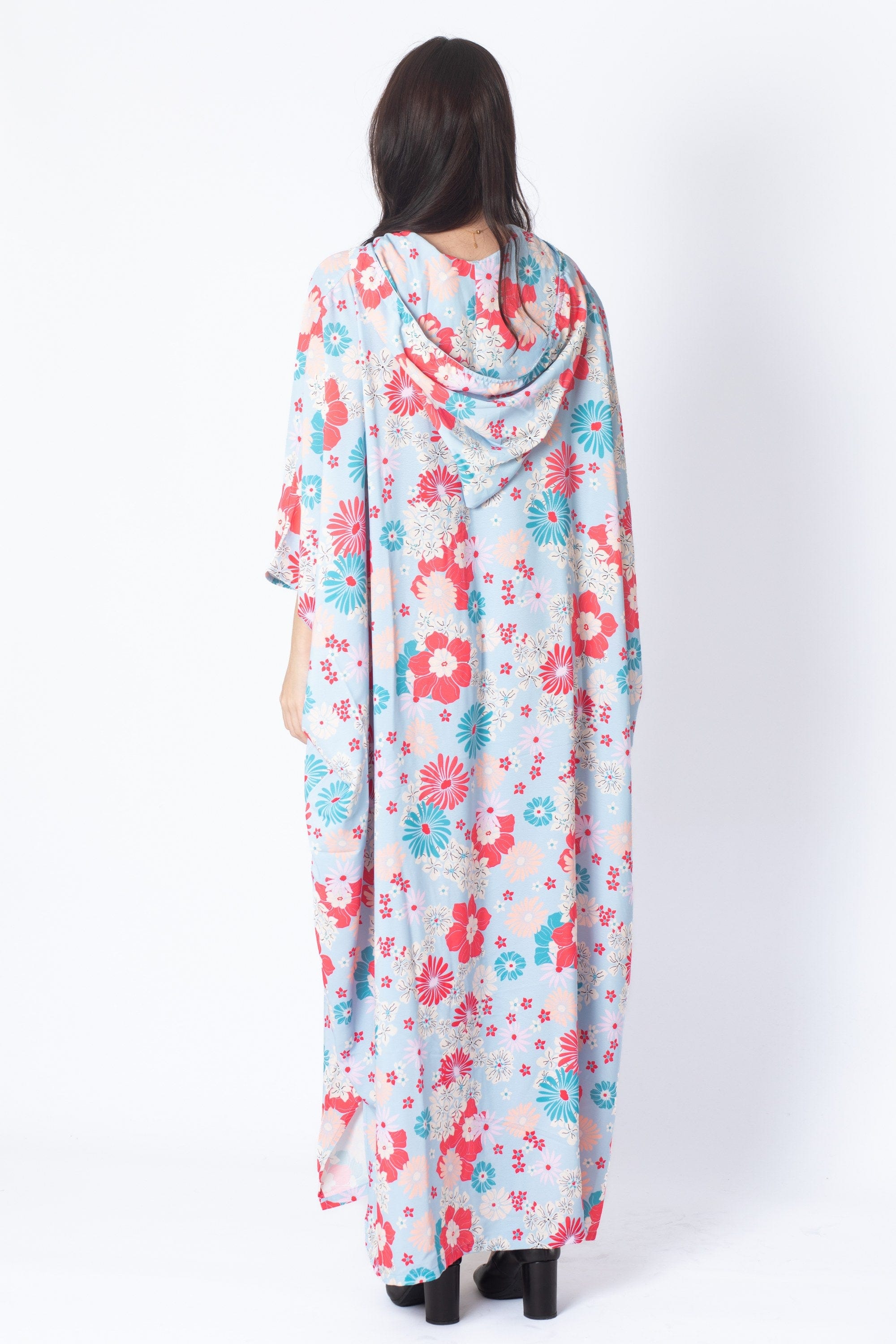 ديامانتين جلابة موردة بقبعة 3/4 كم واسع نسائي أزرق فاتح