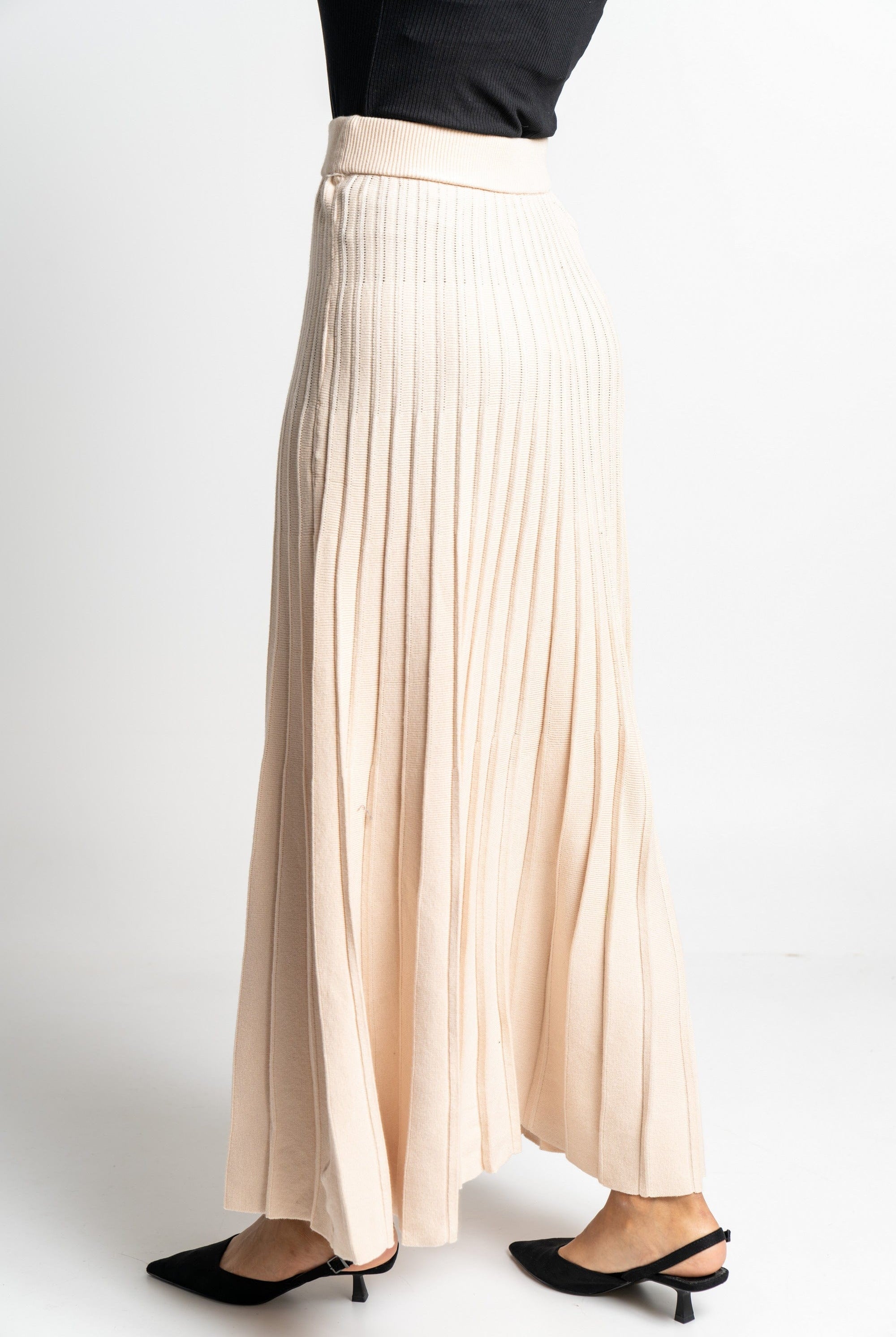 نتشي تنورة ميدي مضلعة سادة نسائي