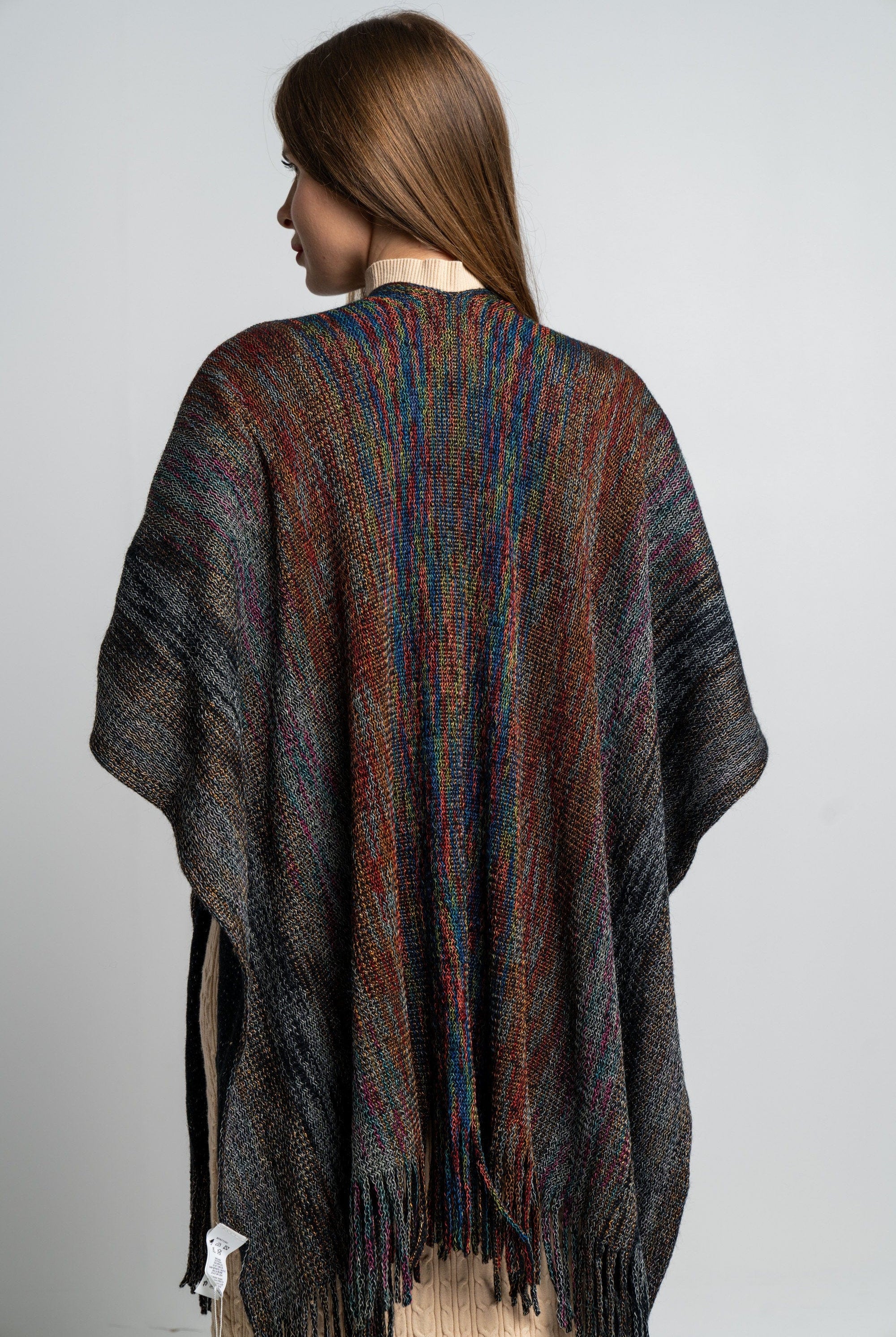 نتشي وشاح ملون بالخيوط نسائي