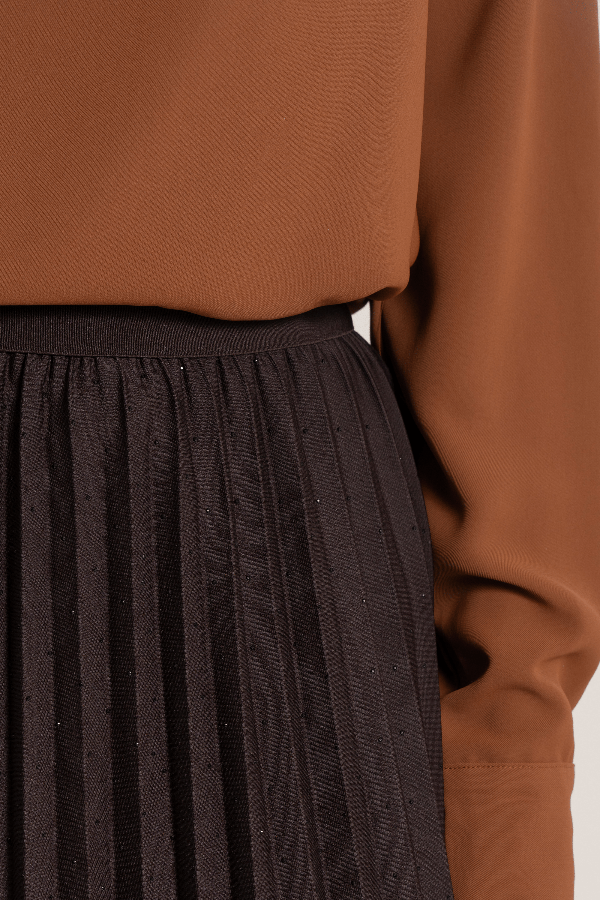 Fashion تنورة ميدي بليسية بترتر بخصر مطاطي