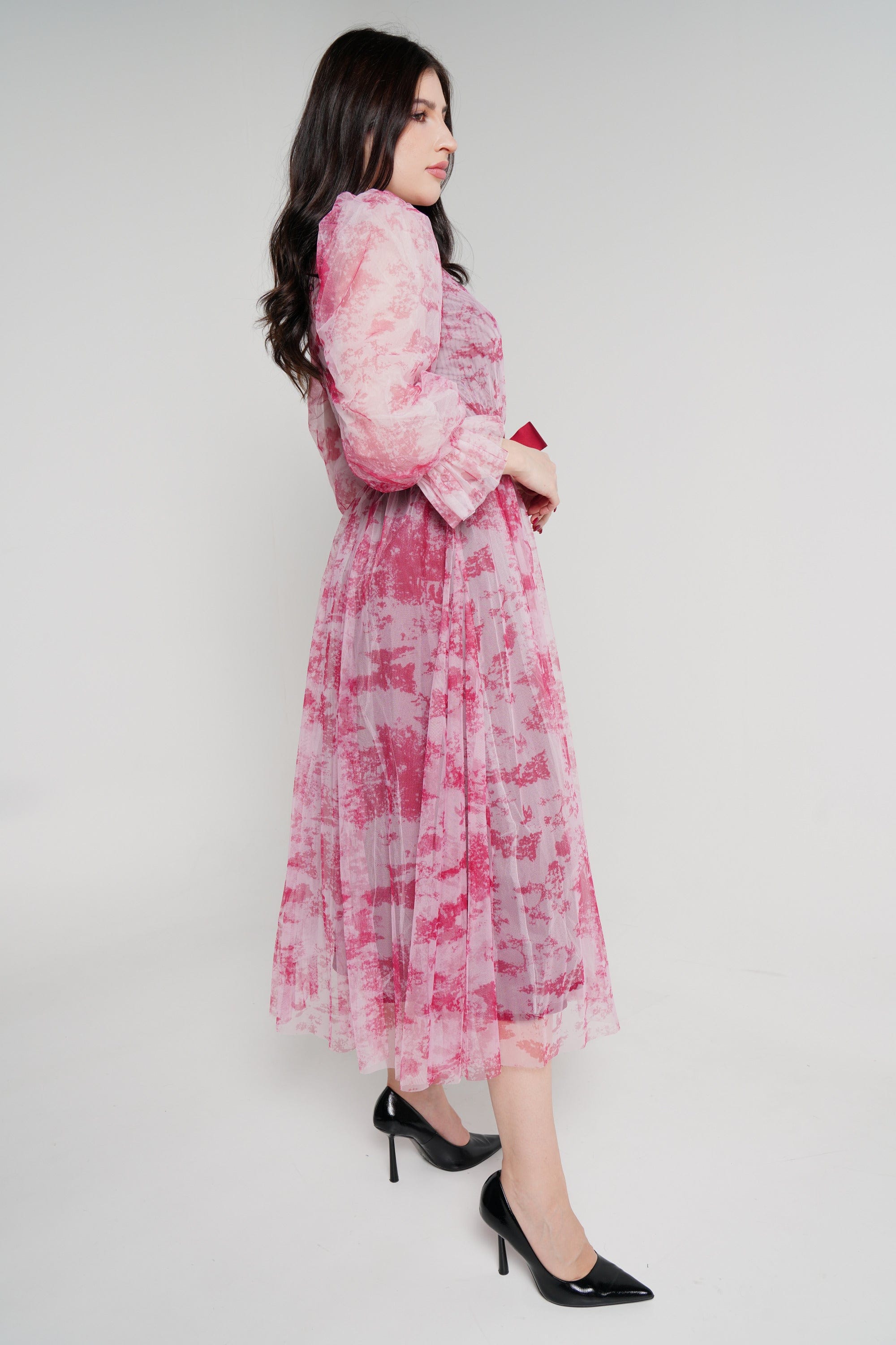 نتشي فستان ماكسي بأكمام طويلة شفاف بربطة خصر نسائي