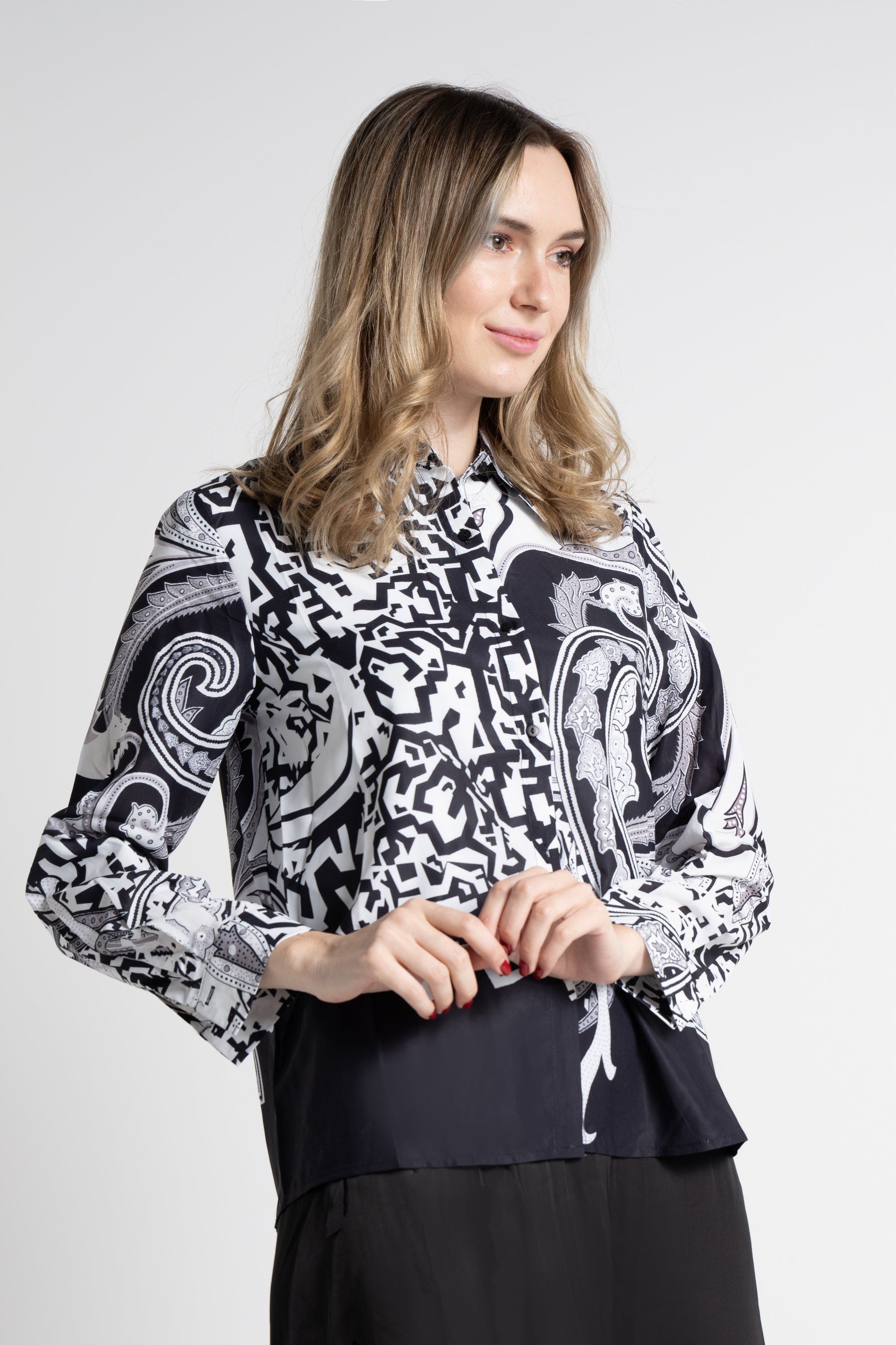 ูุชุดู ูู
ูุต ูุณุงุฆู ู
ูููุด ุจุฃูู
ุงู
ุทูููุฉ