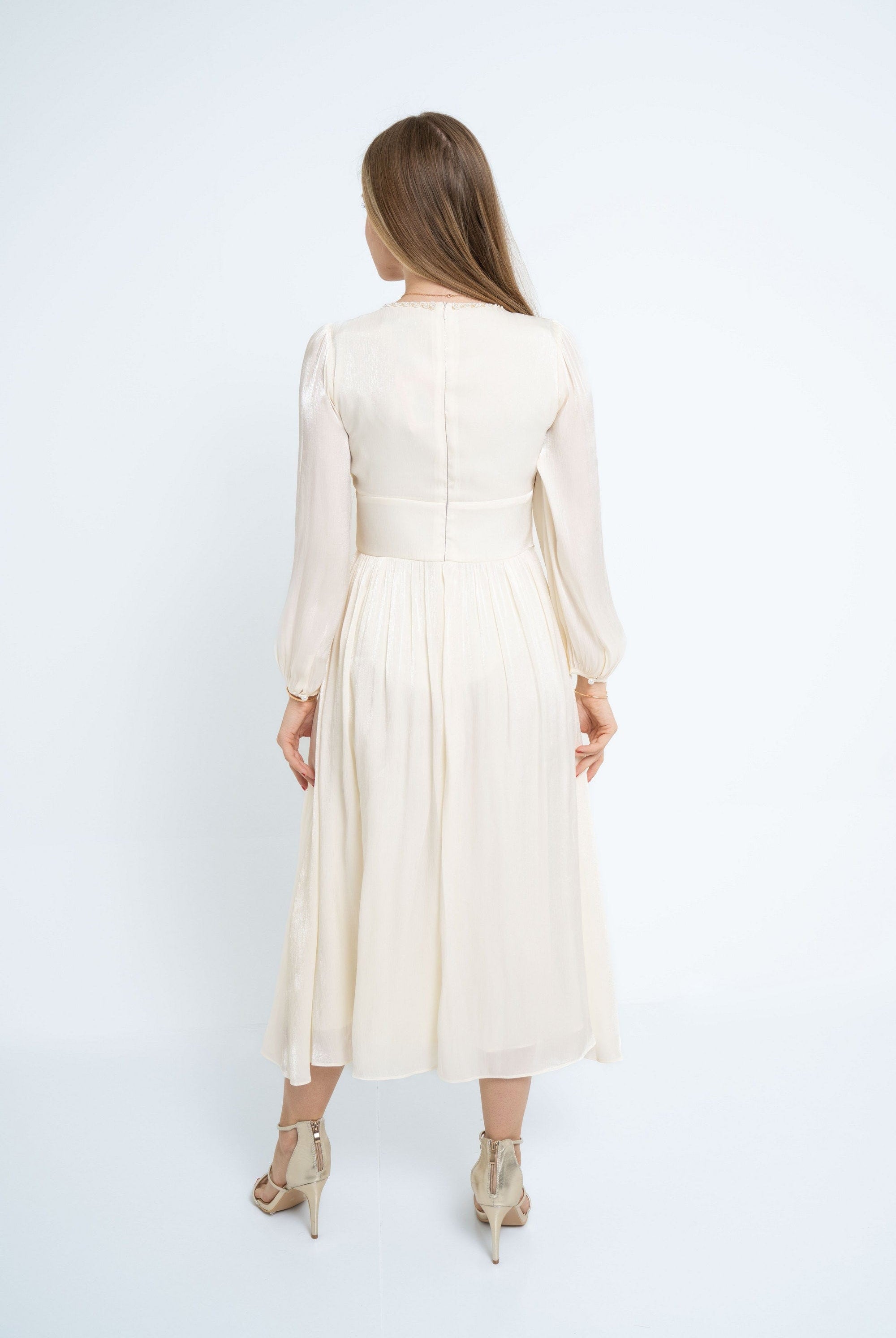 نتشي فستان ميدي بأكمام طويلة بستراس لامع نسائي