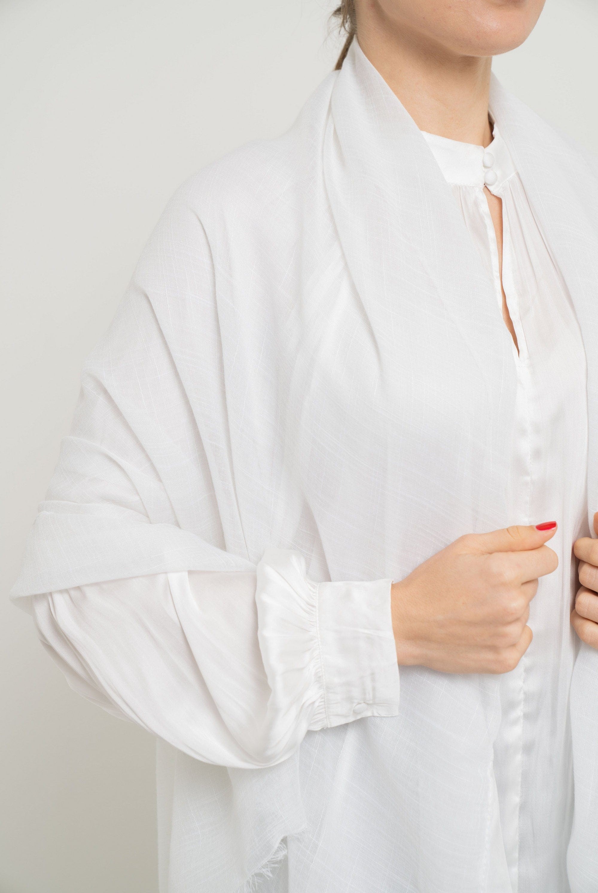 نتشي وشاح سادة شفاف نسائي