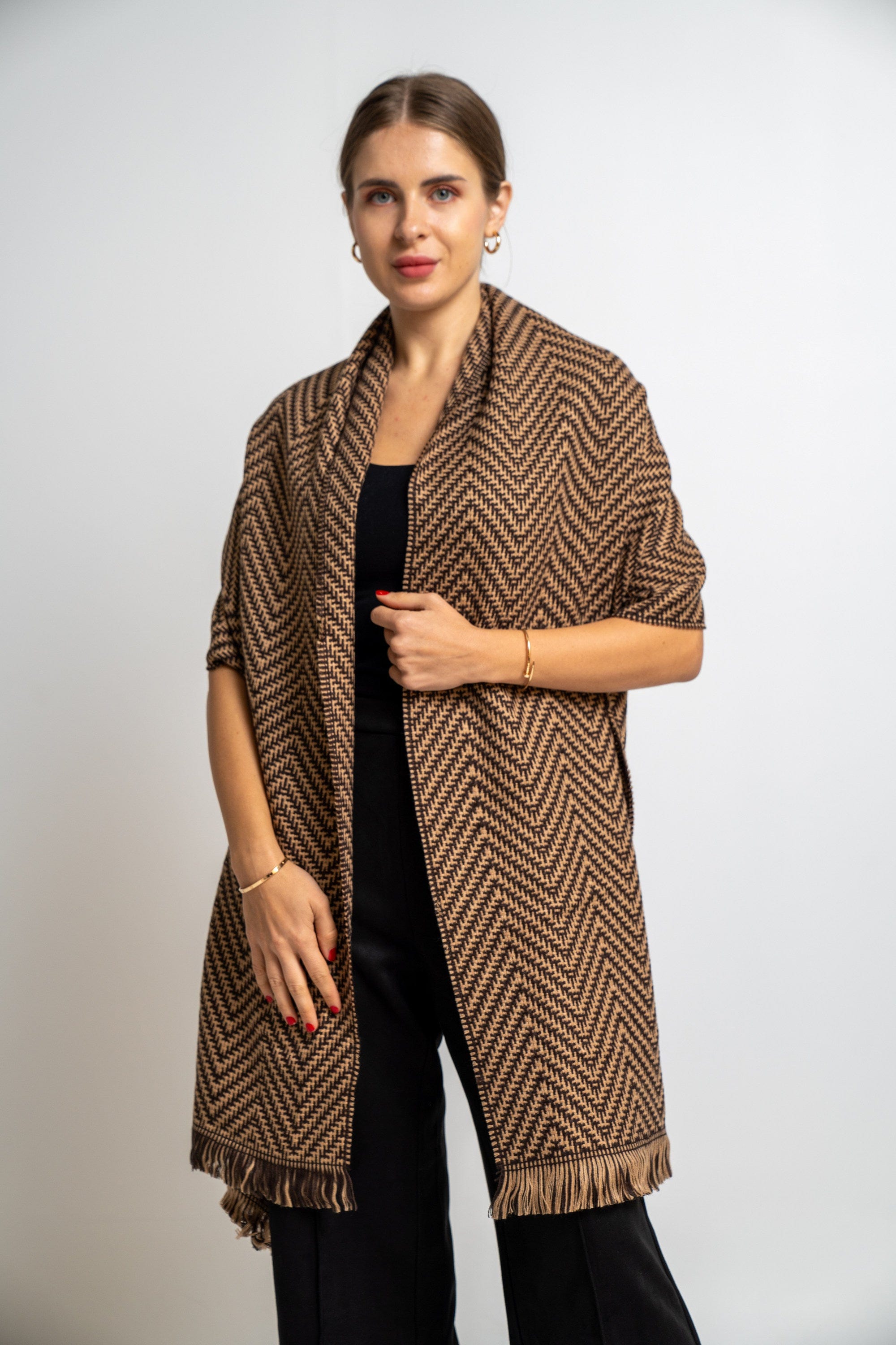 نتشي وشاح تريكو بألوان متداخلة نسائي