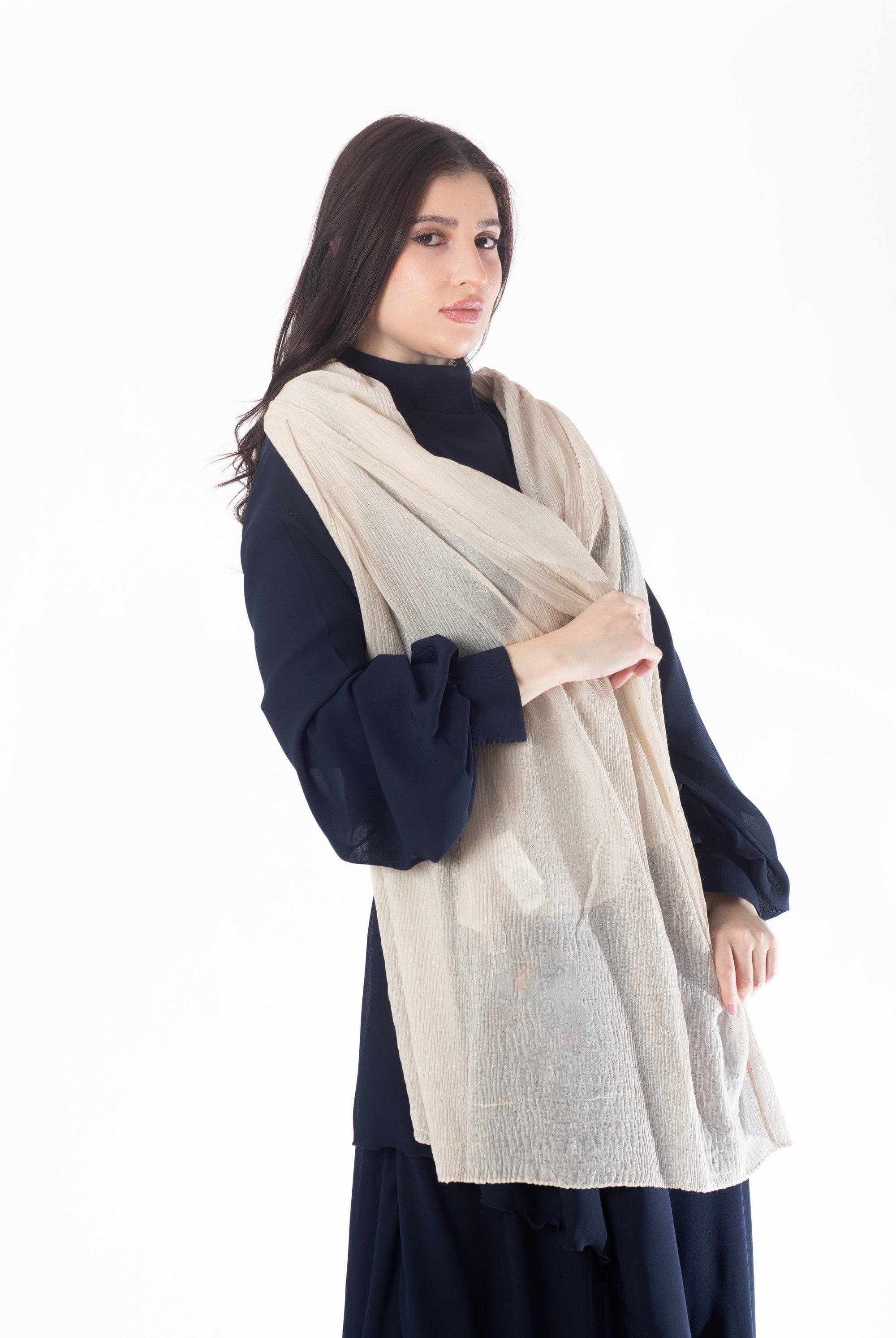 وشاح نسائي طويل سادة بكسرات نسائي