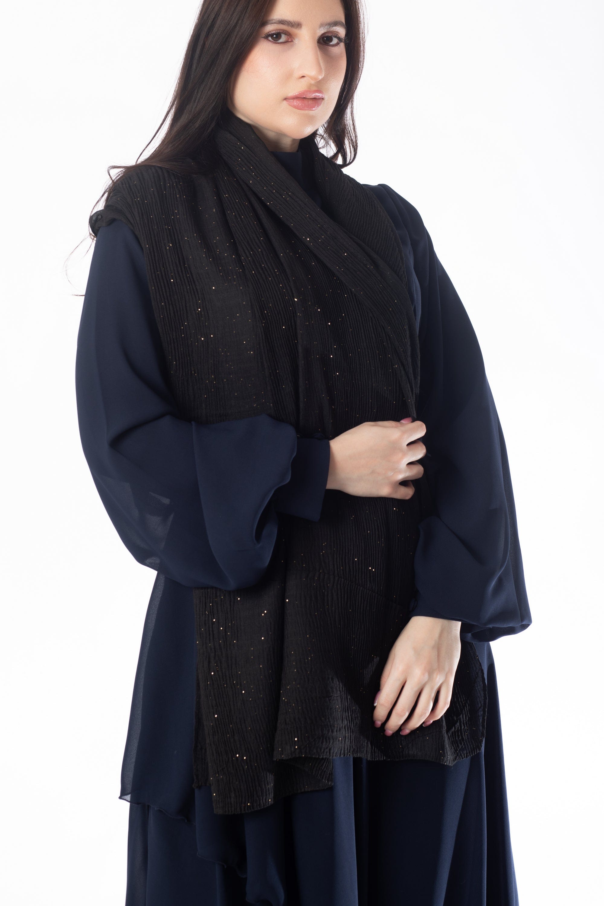 وشاح نسائي طويل سادة بكسرات نسائي