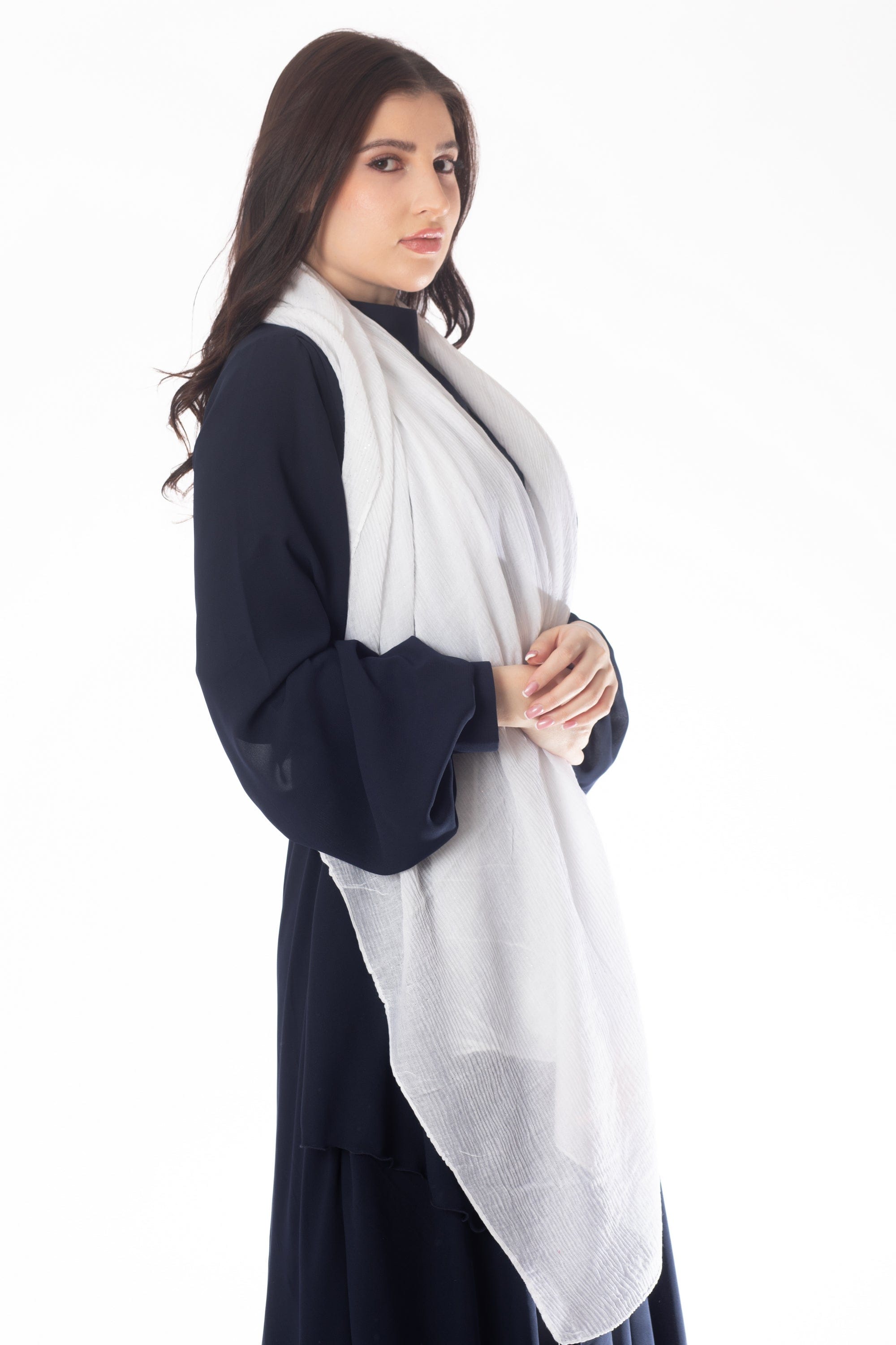 وشاح نسائي طويل سادة بكسرات نسائي