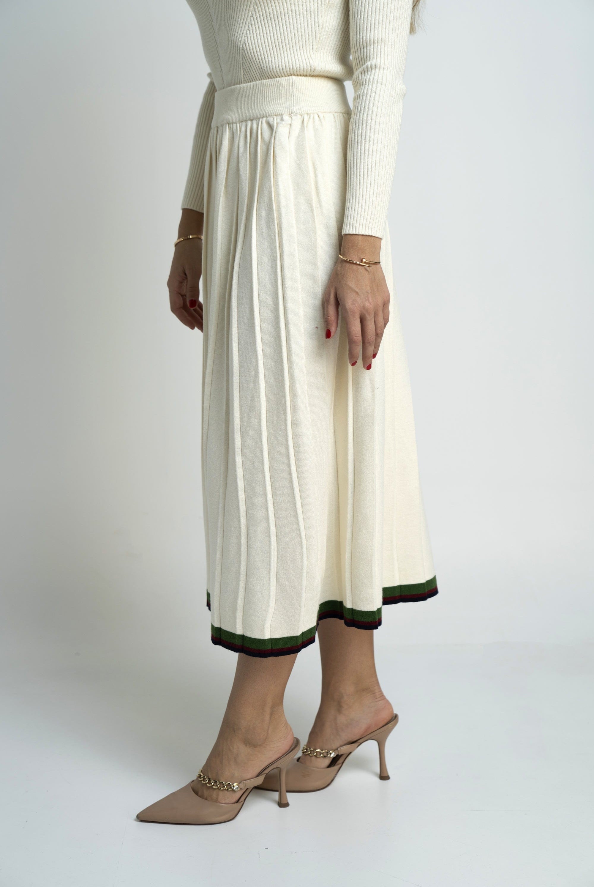 نتشي تنورة ميدي مضلعة سادة بخط سفلي واسعة نسائي